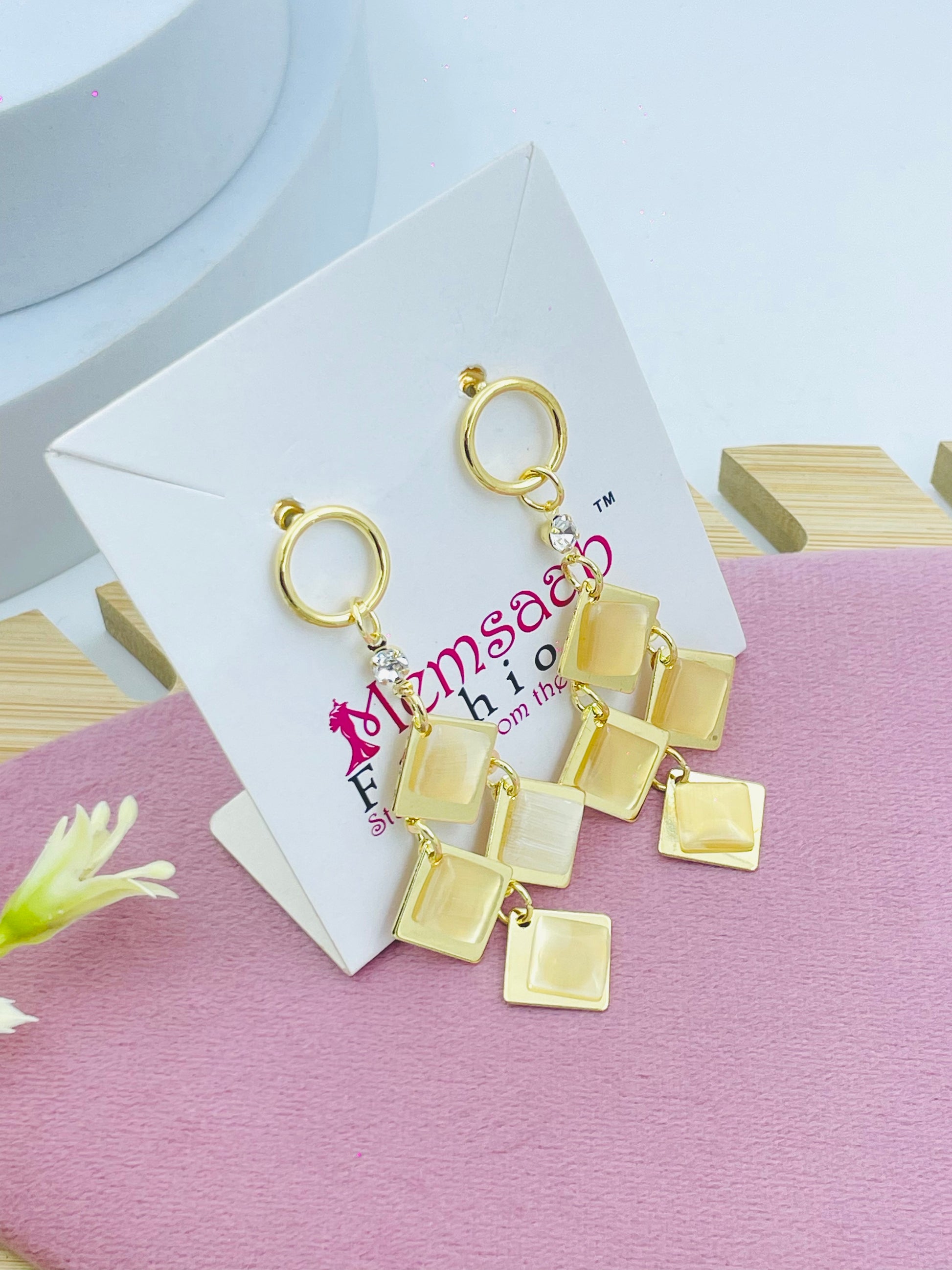Square Dangling Gold Earrings  Stylish Accessory