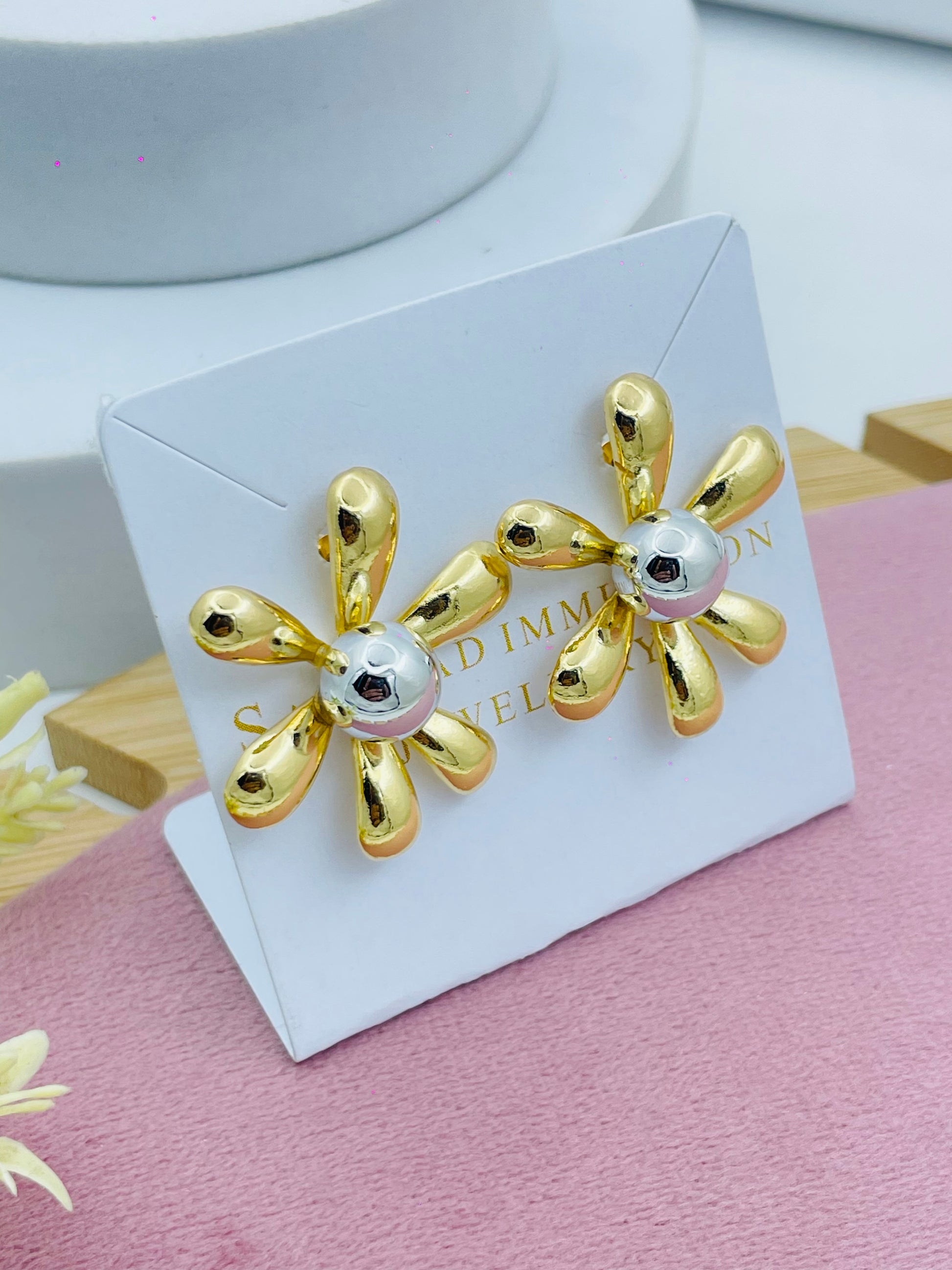 Elegant Gold and Silver Flower Earrings