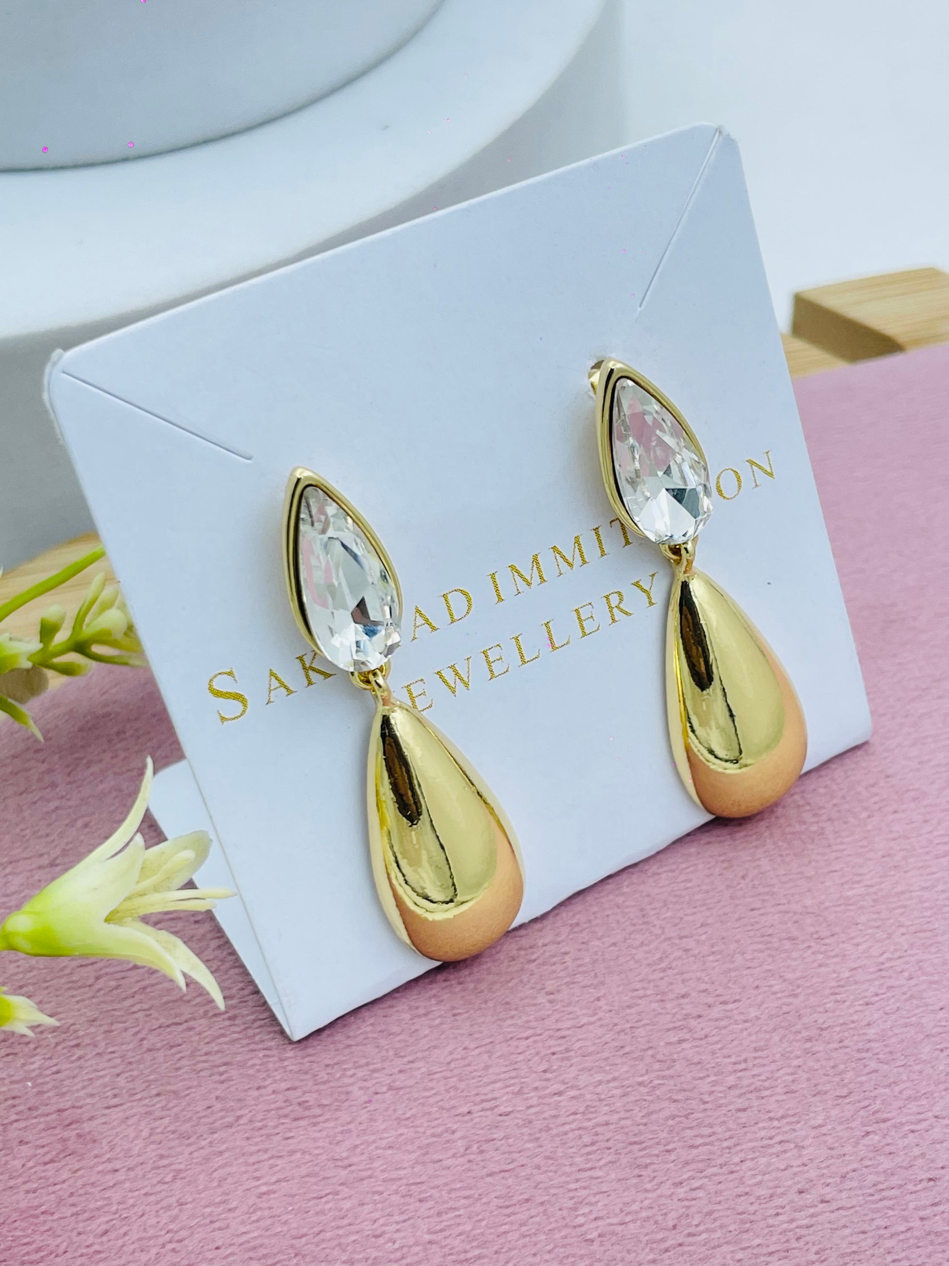 Elegant Teardrop Crystal Dangle Earrings  Gold Tone