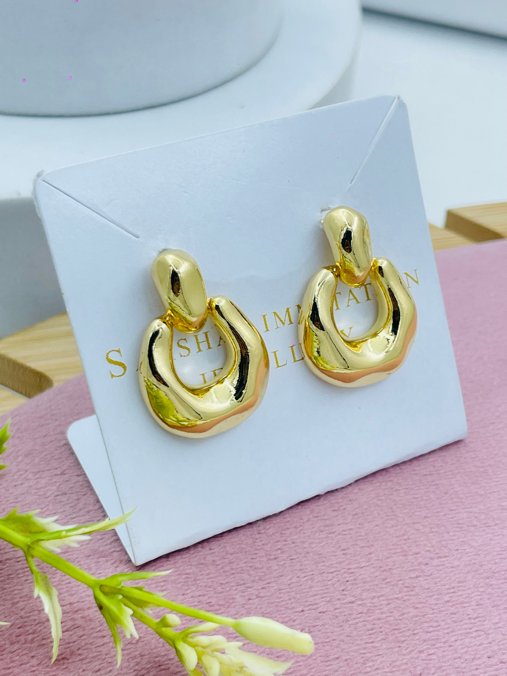 Stylish Gold Chunky Hoop Earrings