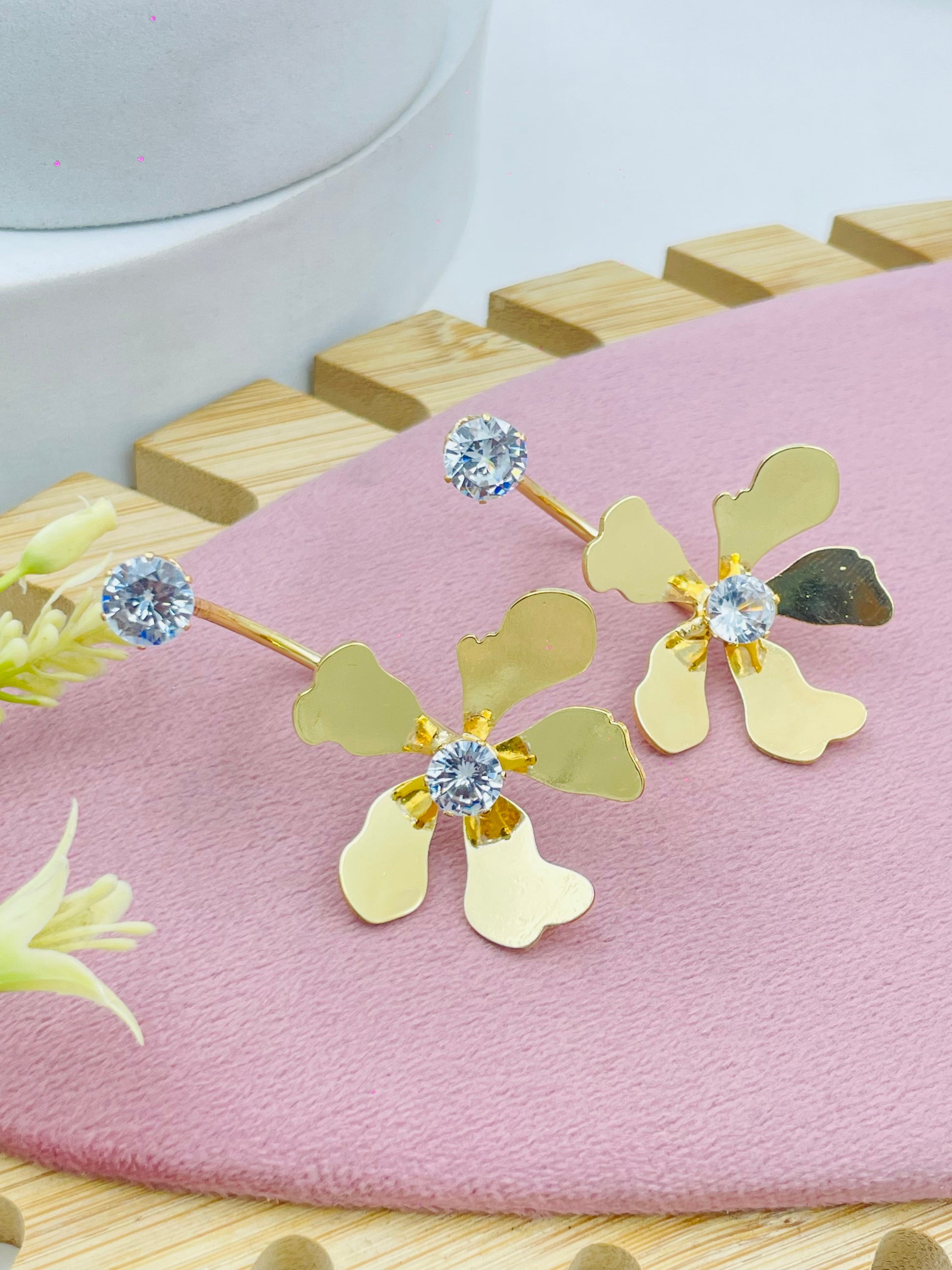 Elegant Gold Floral Crystal Earrings  Perfect for Any Occasion