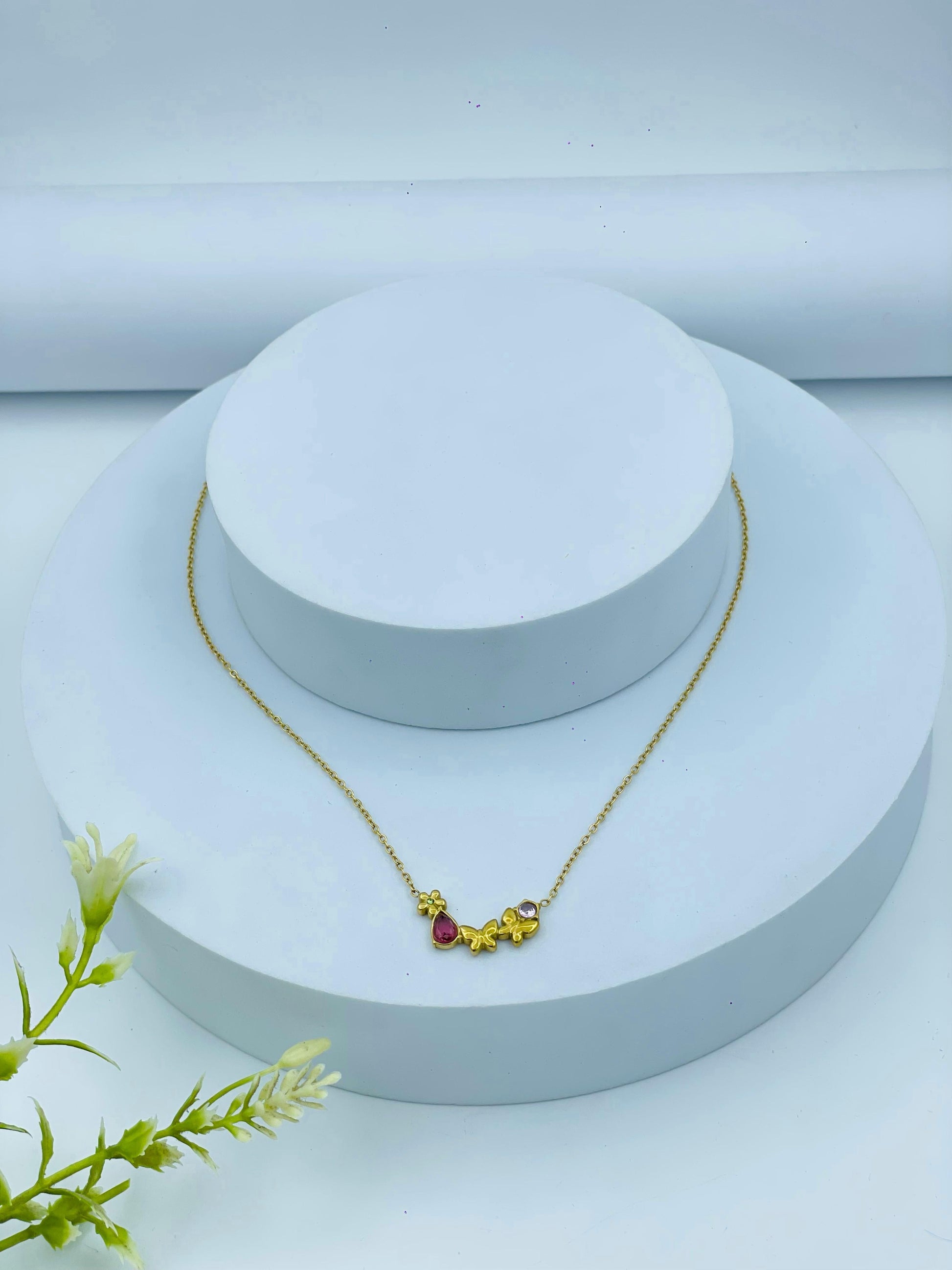 Gold-Plated Floral Charm Necklace with Pink Stone – Elegant & Lightweight Design