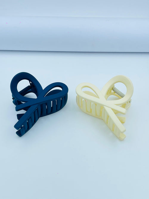 2-Piece Bow Hair Claw Clip Set – Navy Blue & Cream | Matte Finish Strong Grip