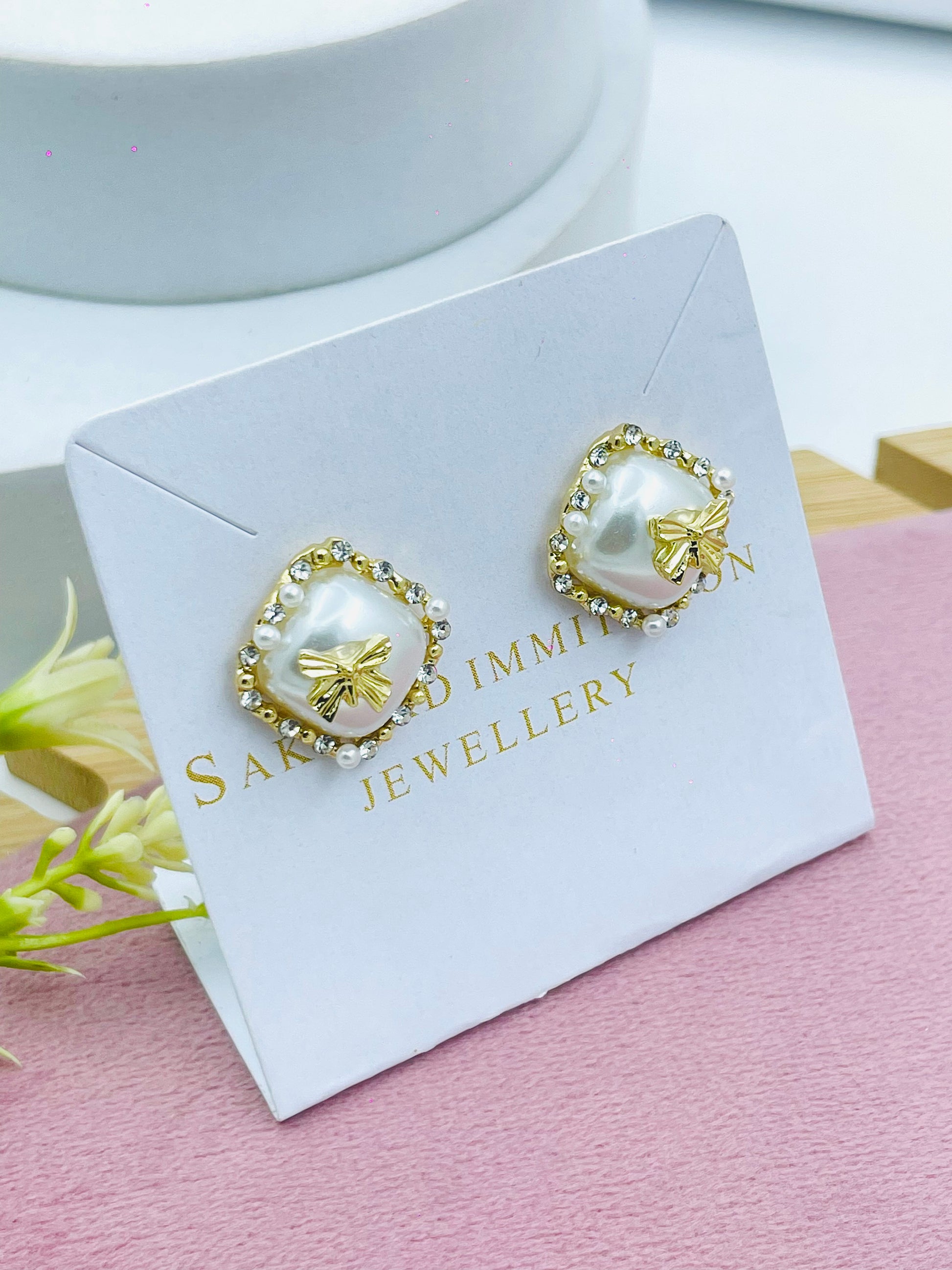 Elegant Pearl and Gold Accent Earrings