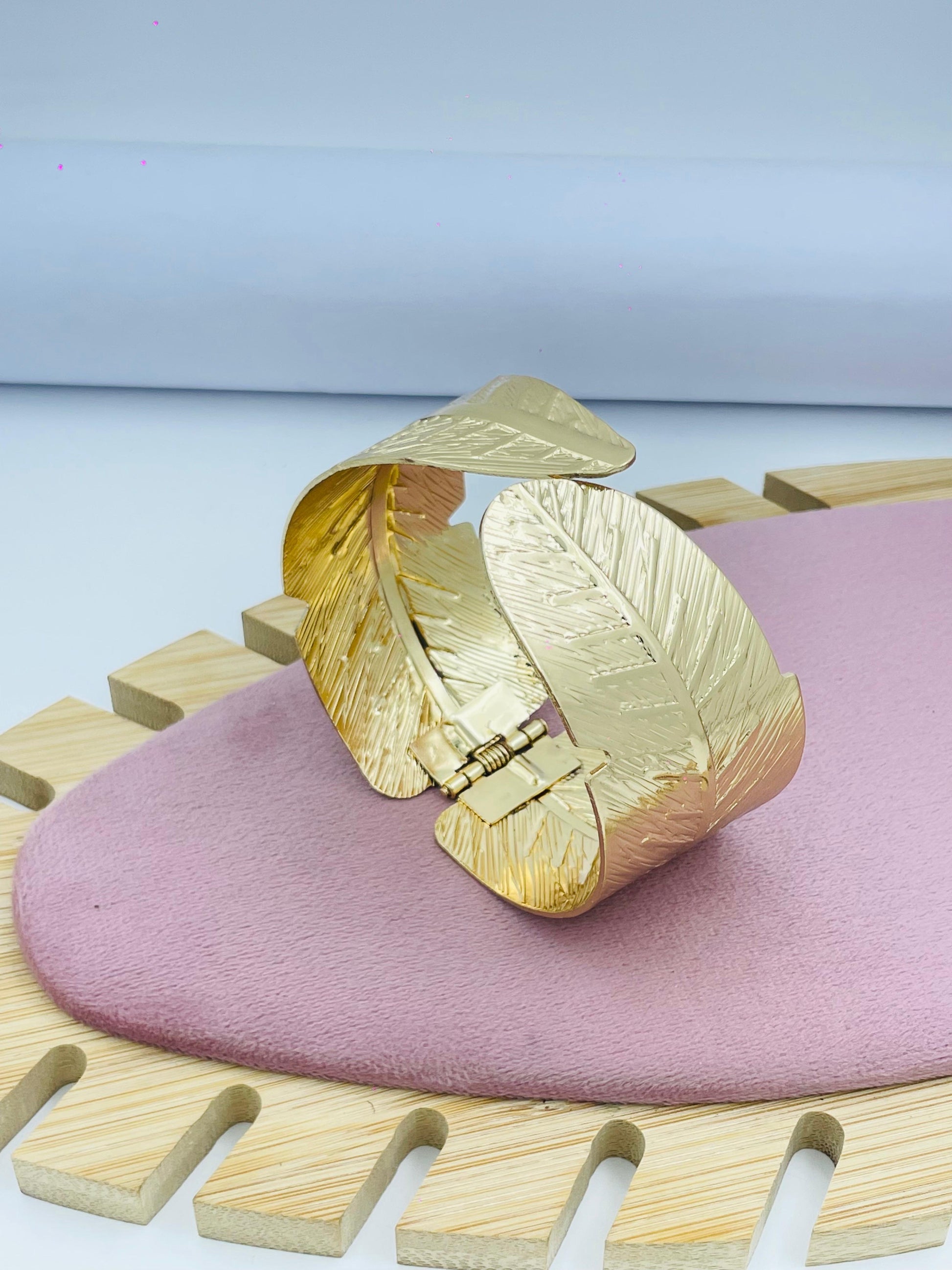 Elegant Gold Leaf Textured Cuff Bracelet