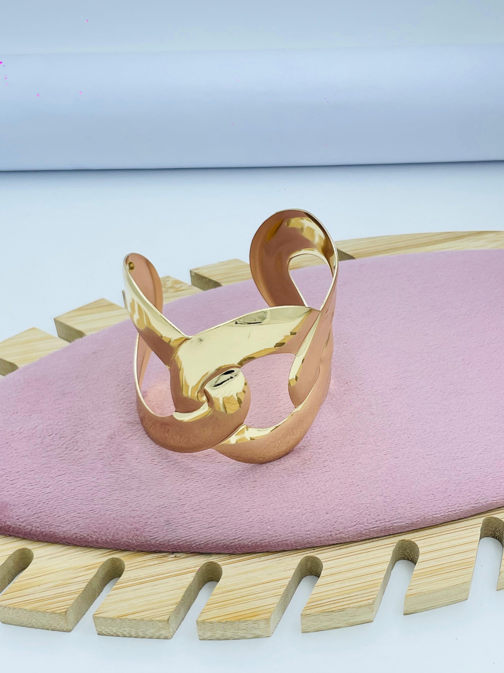 Elegant Gold Abstract Cuff Bracelet