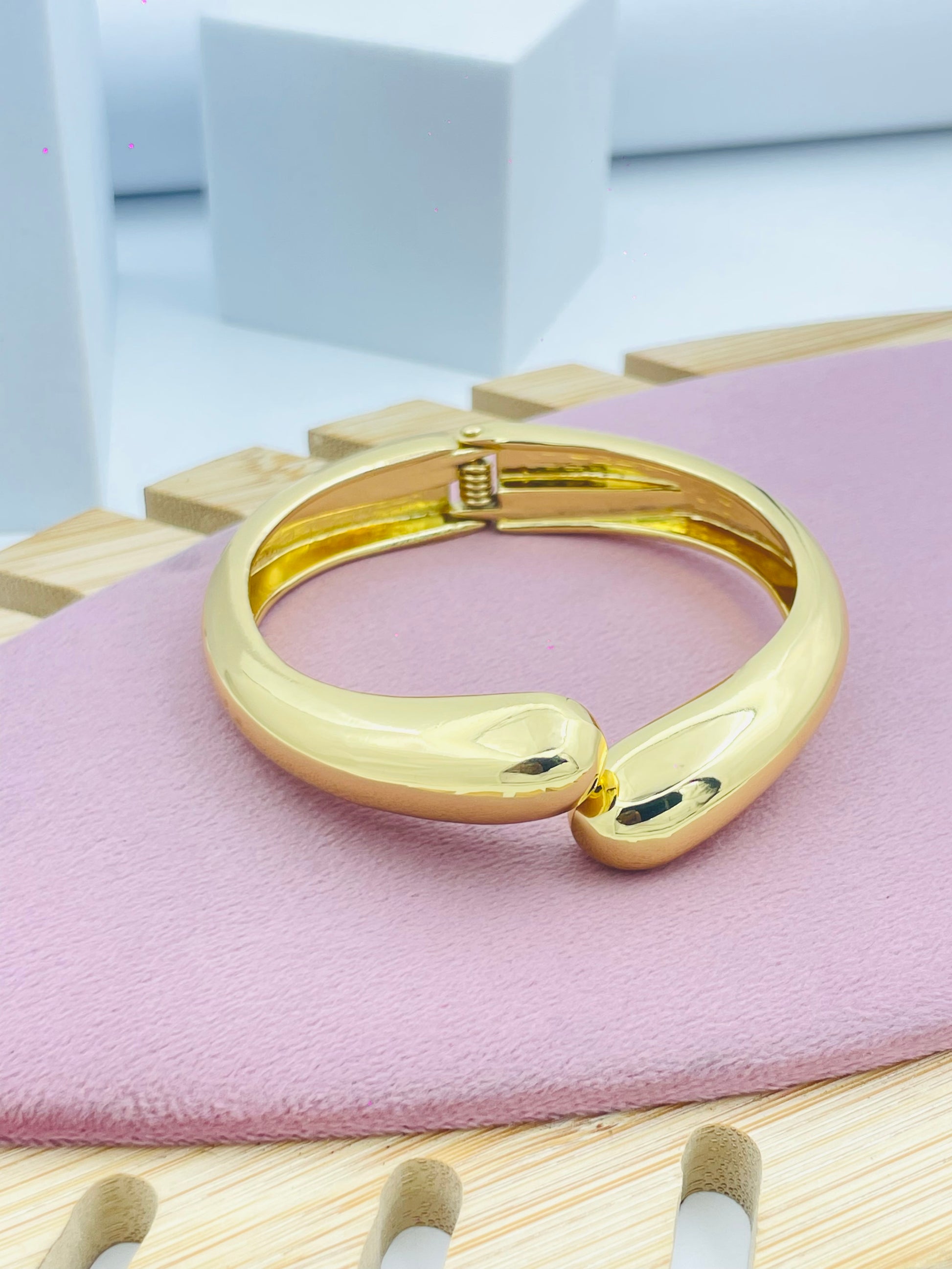 Modern Gold-Plated Open Bangle | Sleek Designer Bracelet