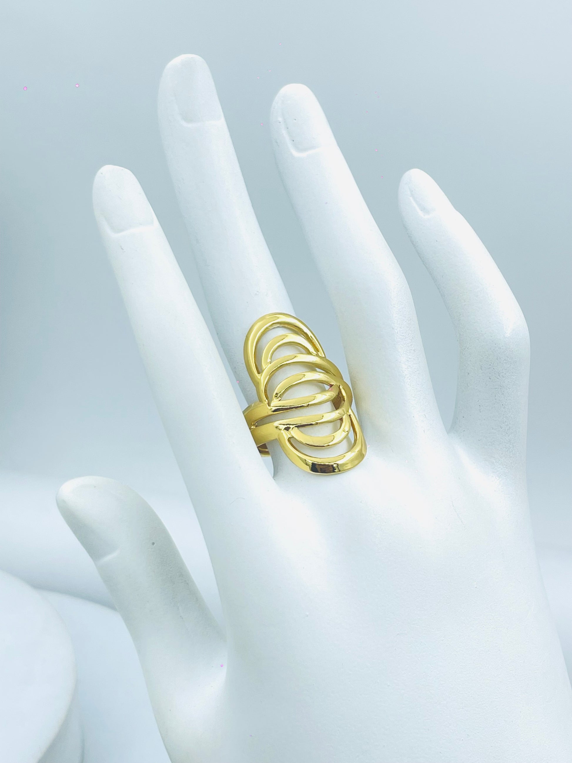 Stylish Elegant Gold Tone Statement Ring