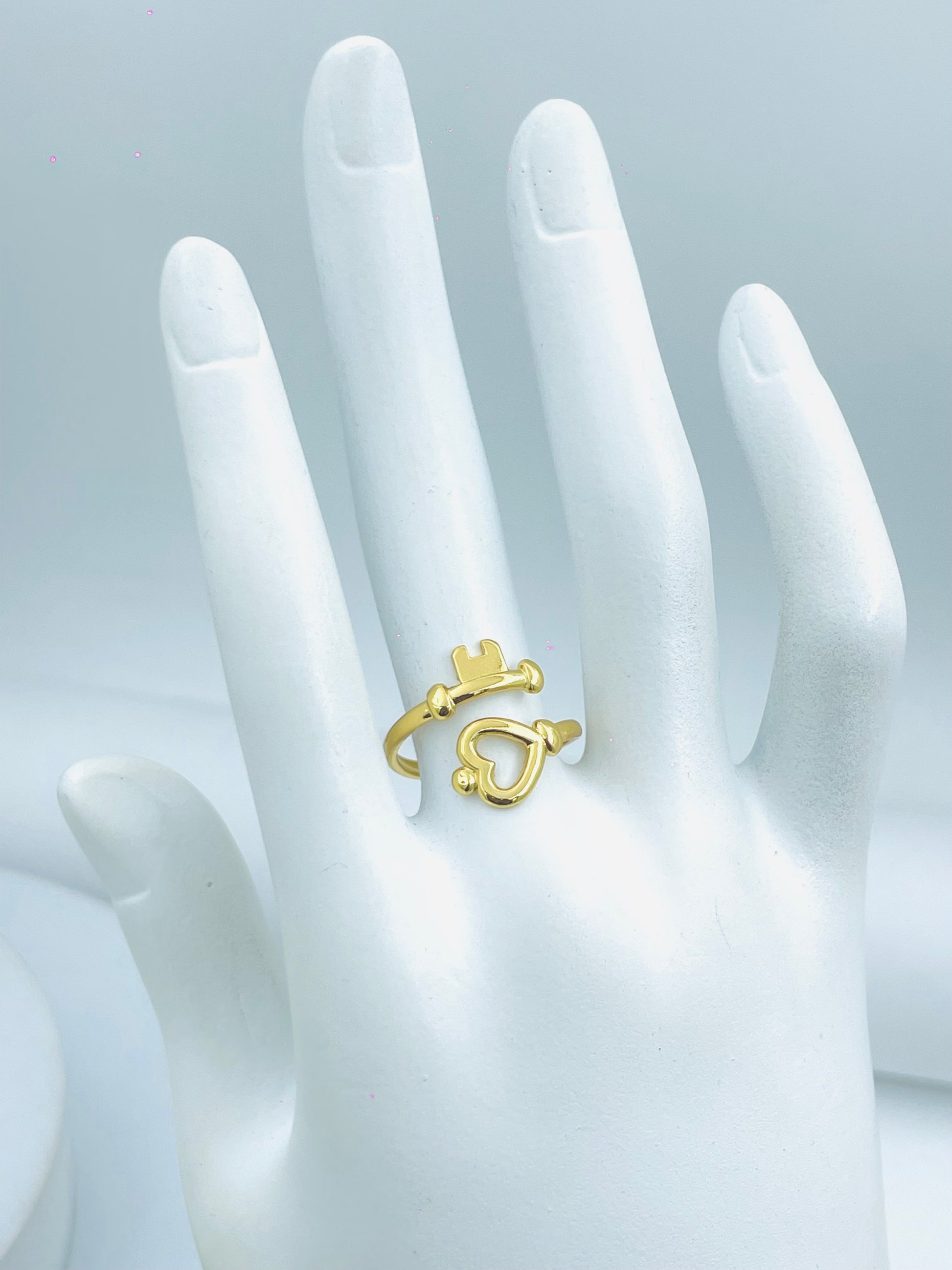 Elegant Gold Heartbeat Ring  Perfect for Special Occasions