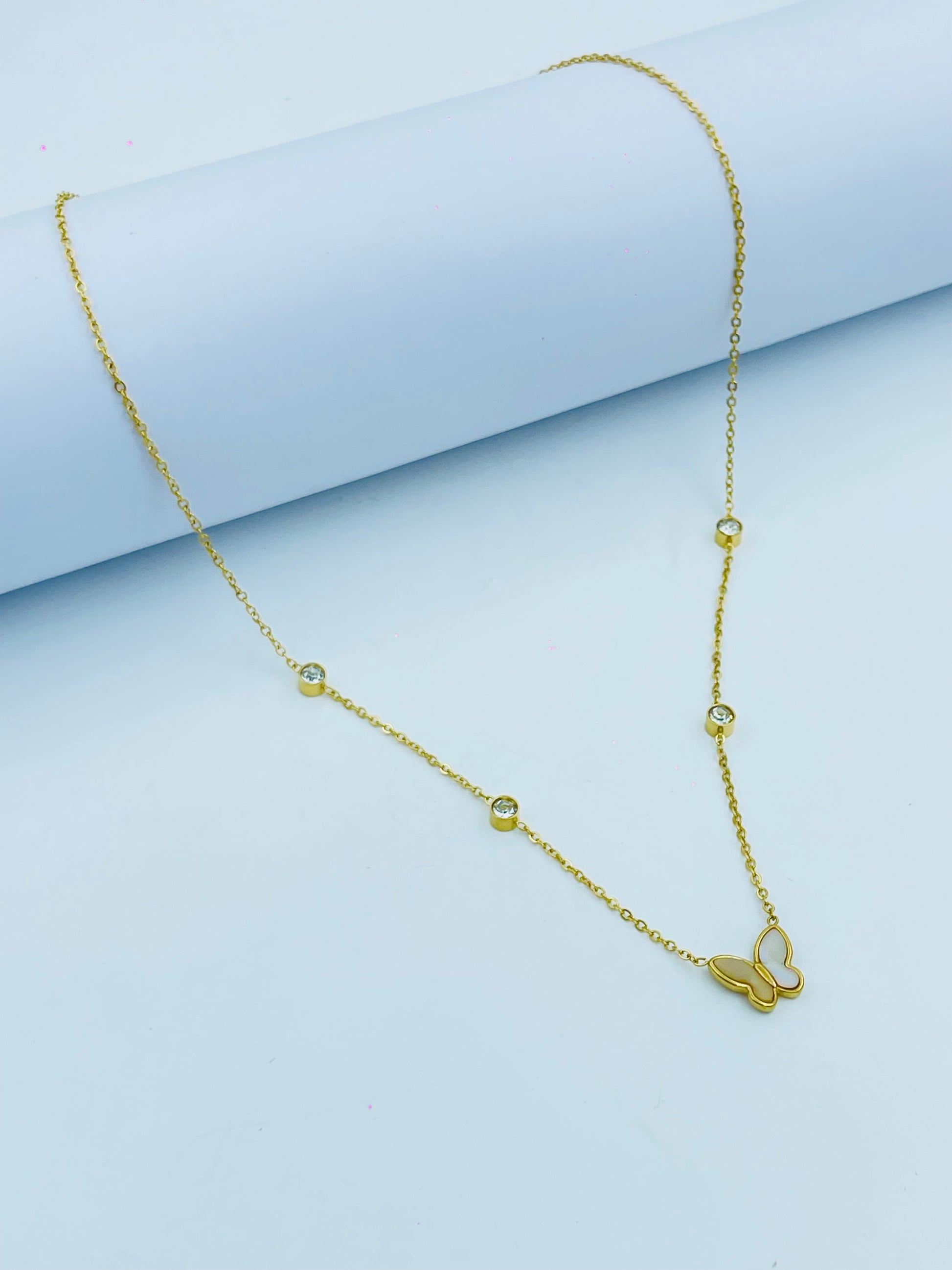 Elegant Gold Butterfly Pendant Necklace