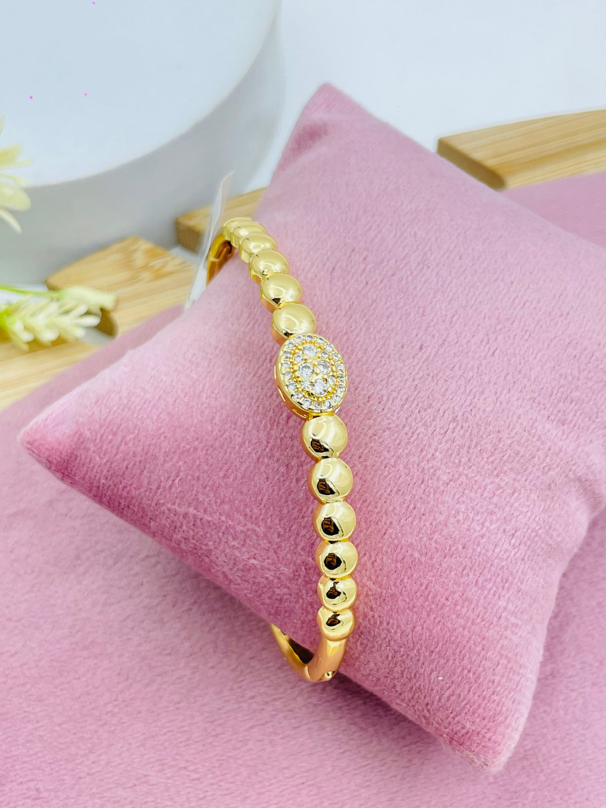Elegant Gold Beaded Bracelet with Diamond Accent