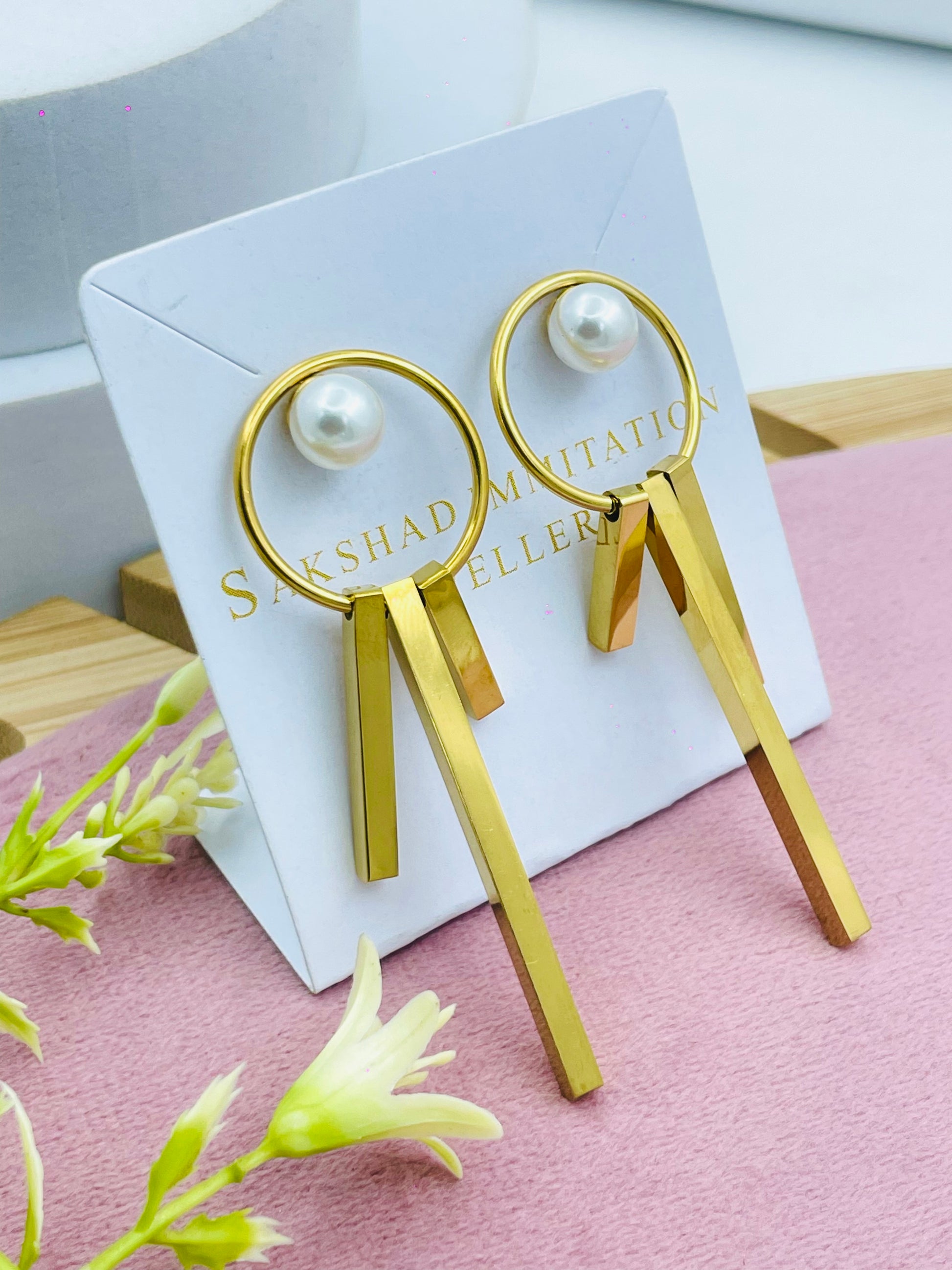 Elegant Geometric Gold and Pearl Drop Earrings