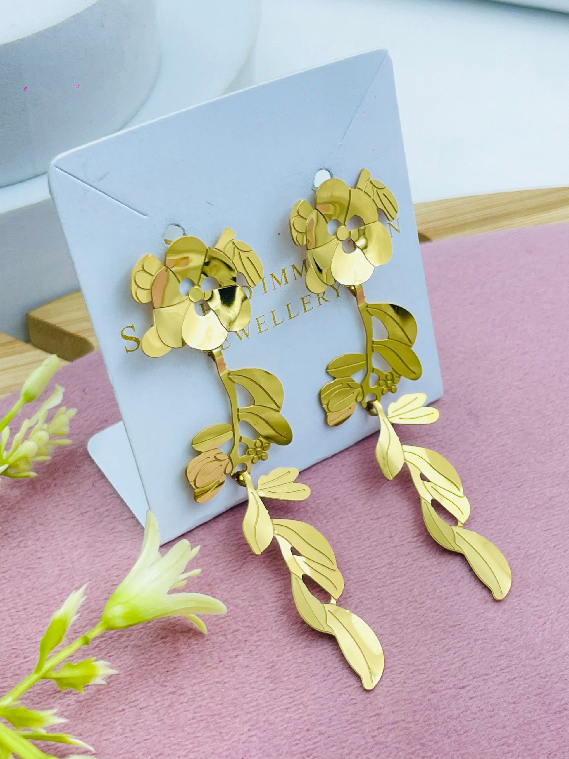 Elegant Floral Gold Drop Earrings  Stylish Jewelry
