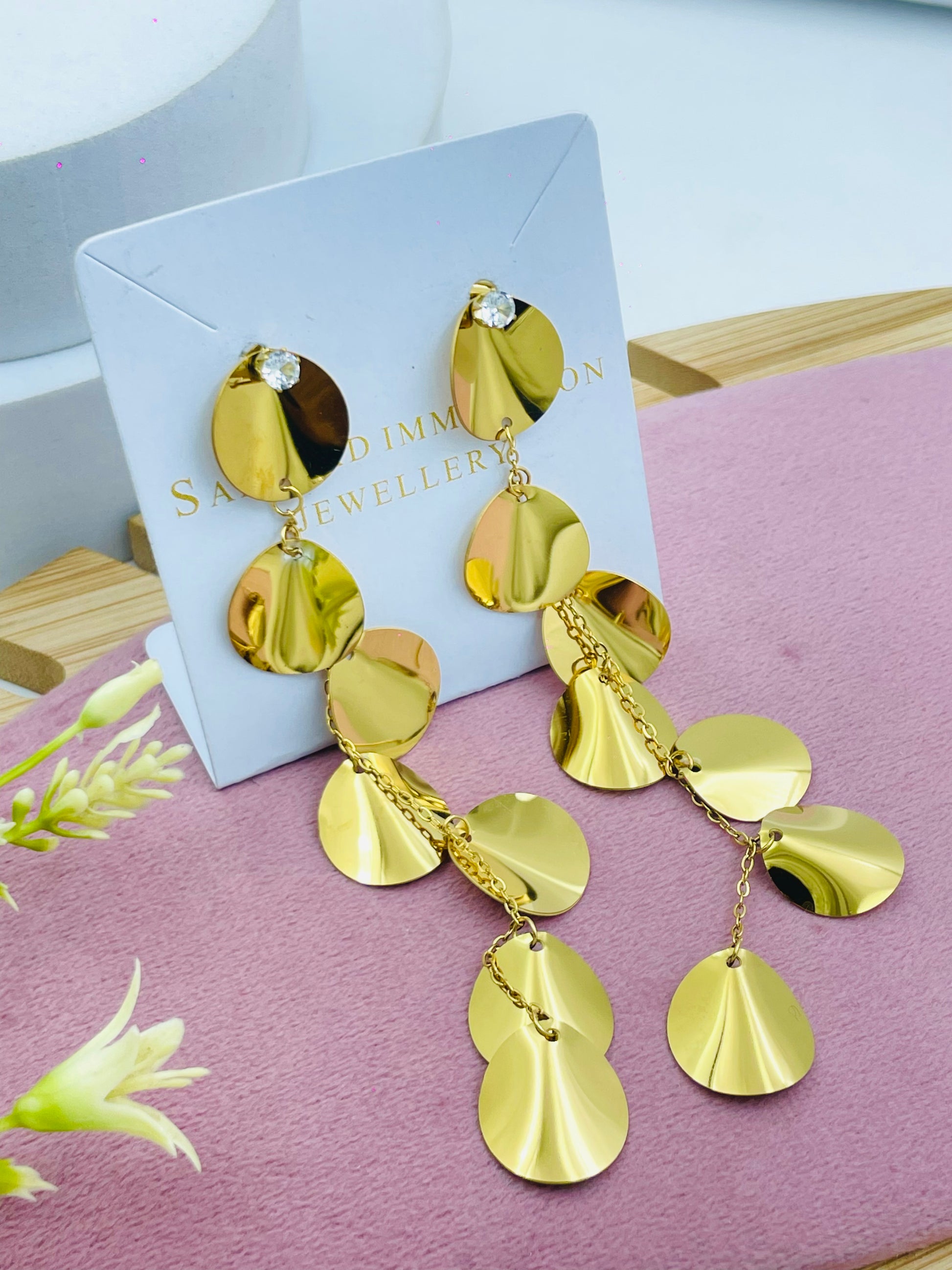 Elegant Gold Disc Drop Earrings  Statement Jewelry