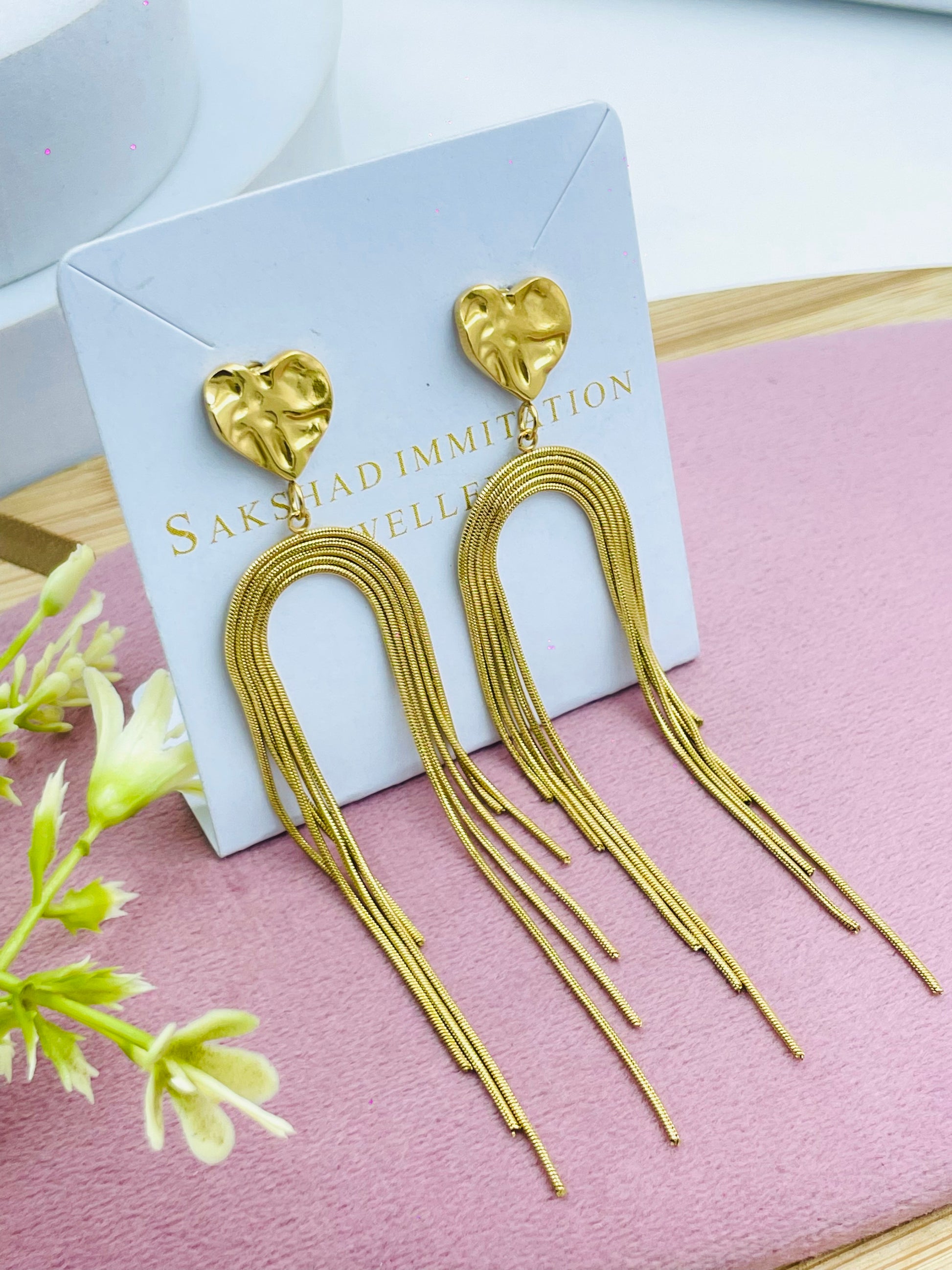 Elegant Gold Heart Dangle Earrings