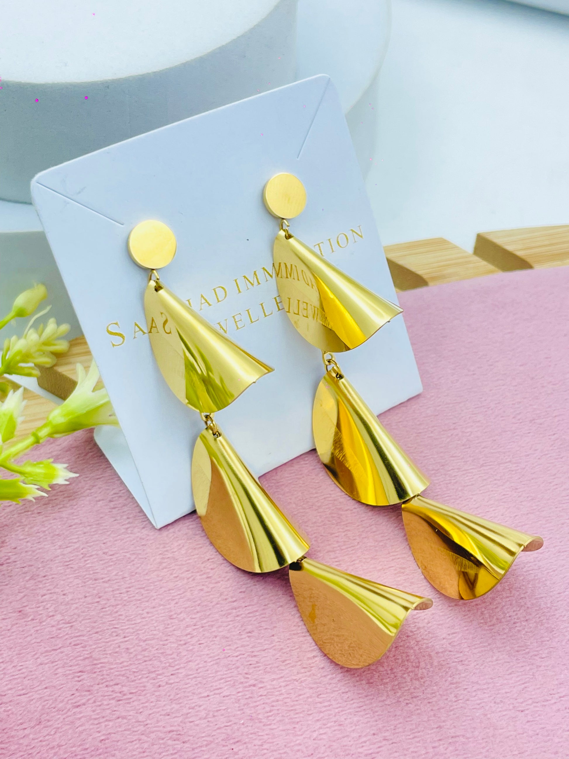 Stylish Geometric Gold Dangle Earrings