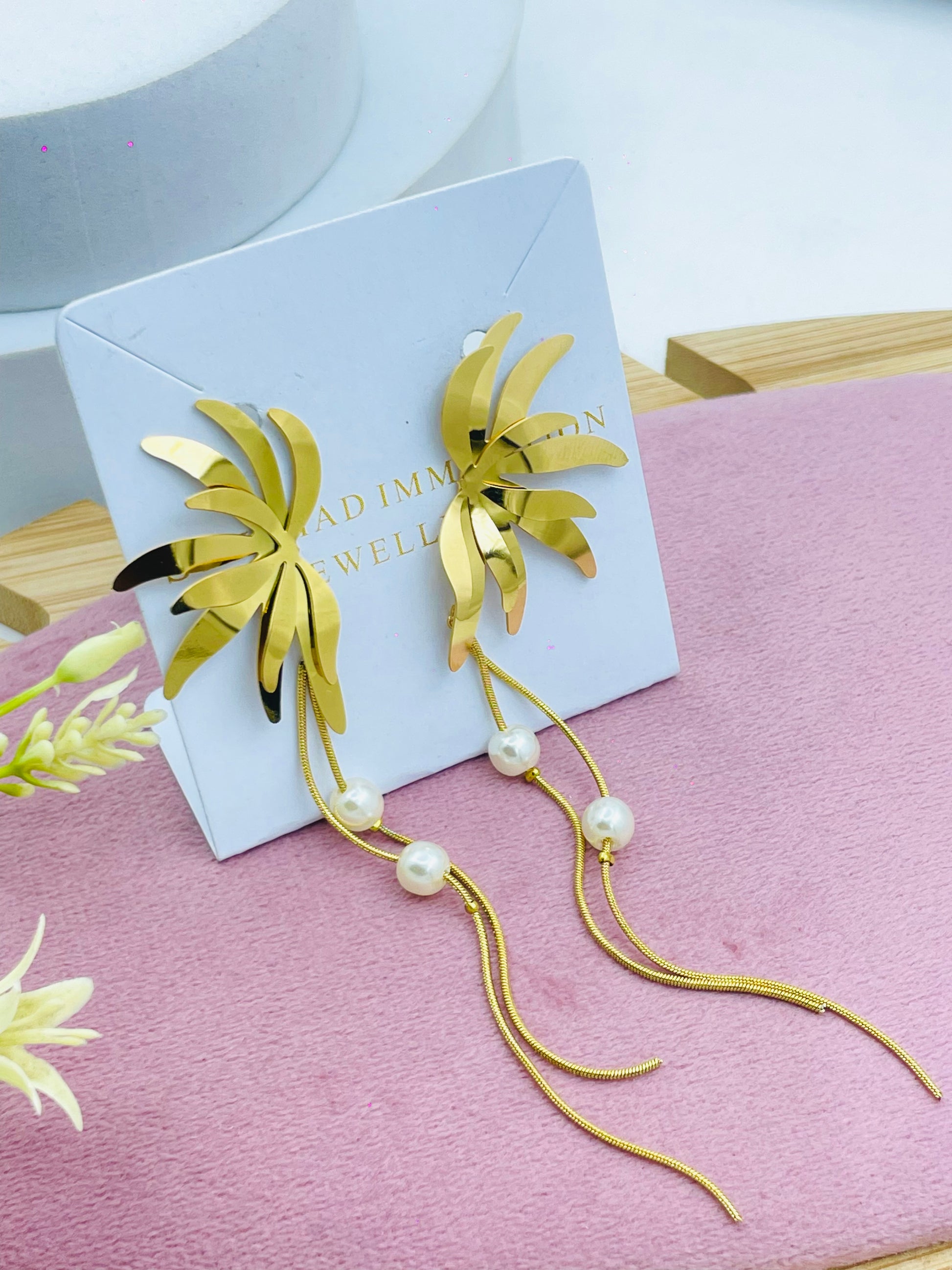 Elegant Gold Leaf Pearl Drop Earrings