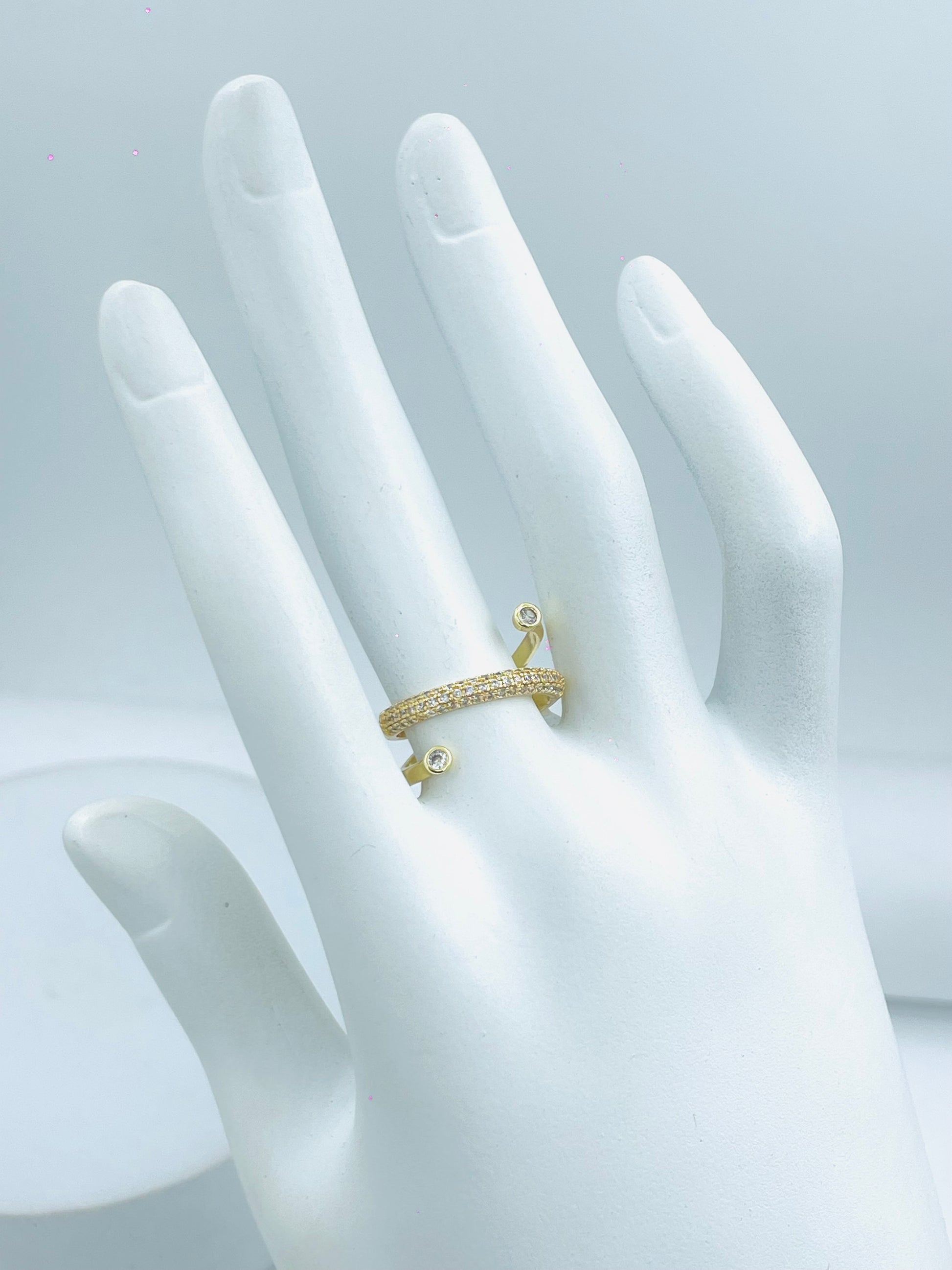 Elegant Gold Double Band Ring with Crystal Accents