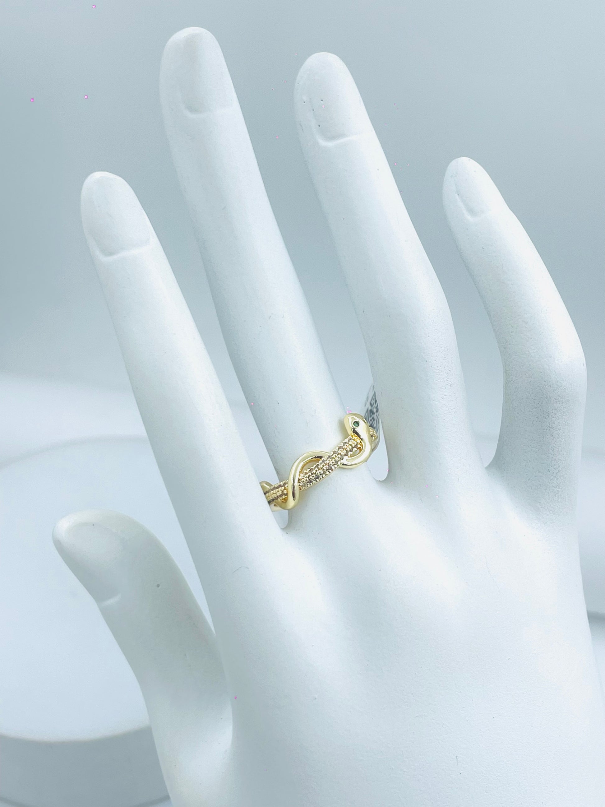 Elegant TwoTone Infinity Knot Ring