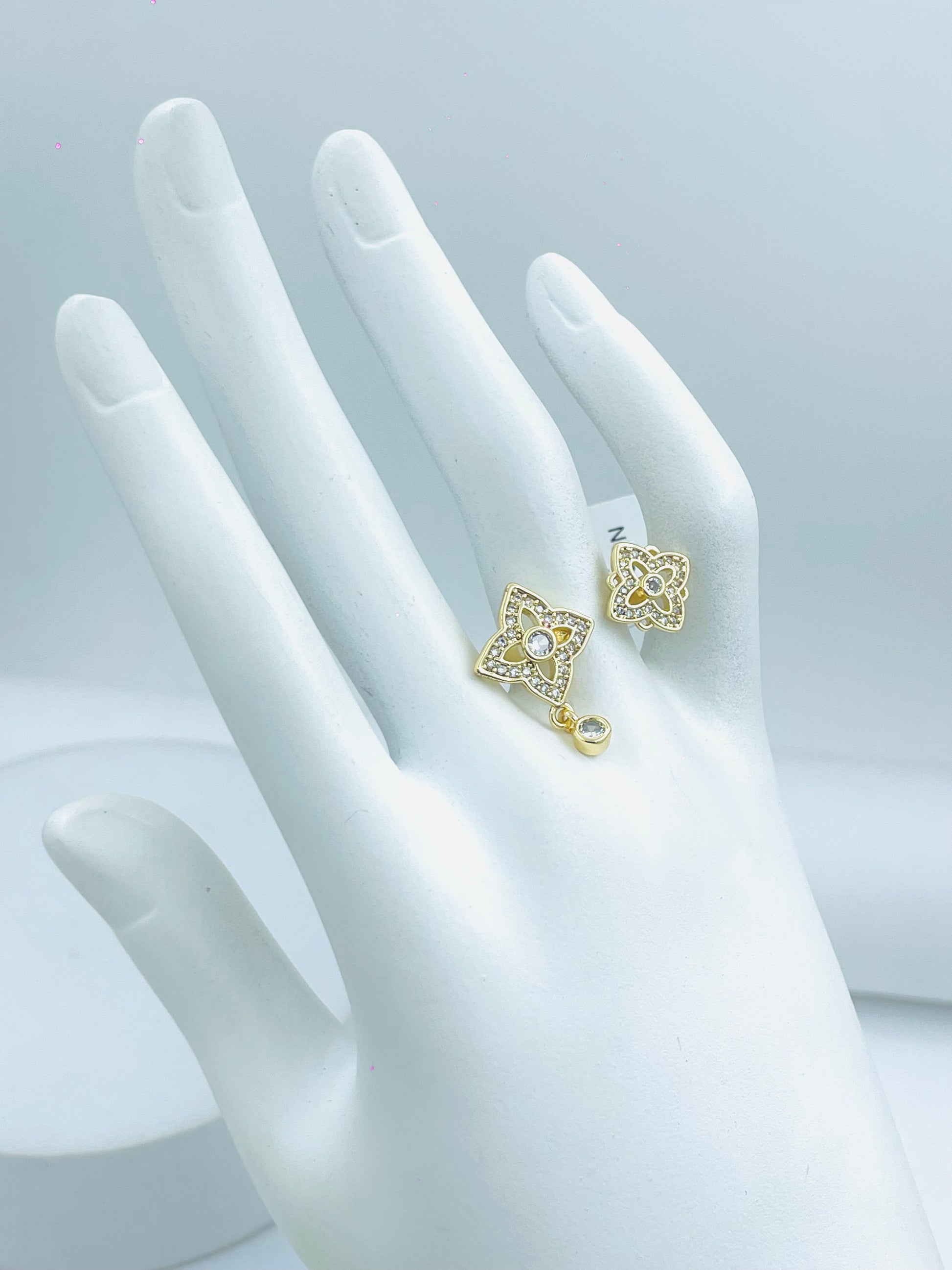 Elegant Gold Geometric Adjustable Ring