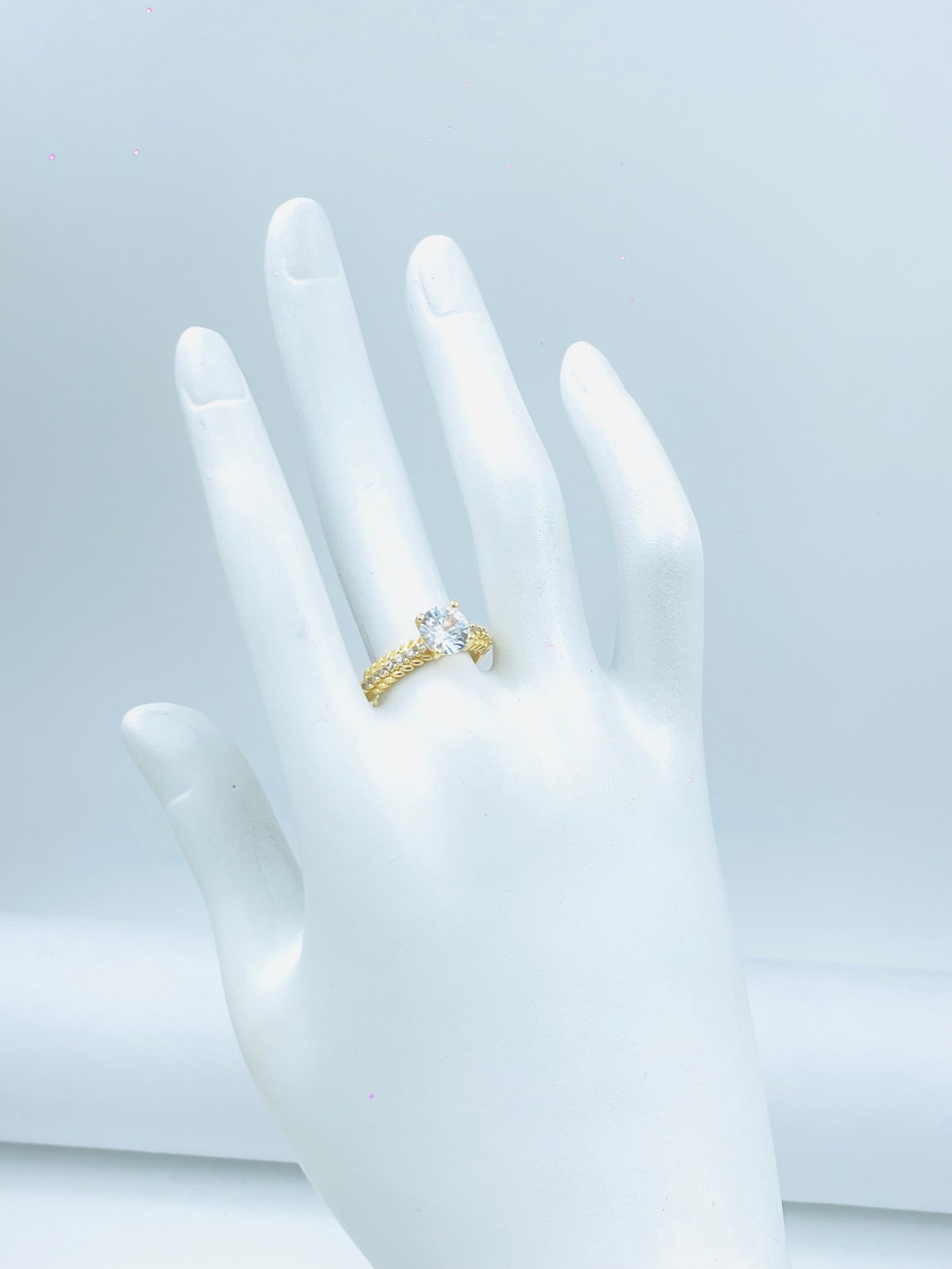 Elegant Gold Diamond Engagement Ring