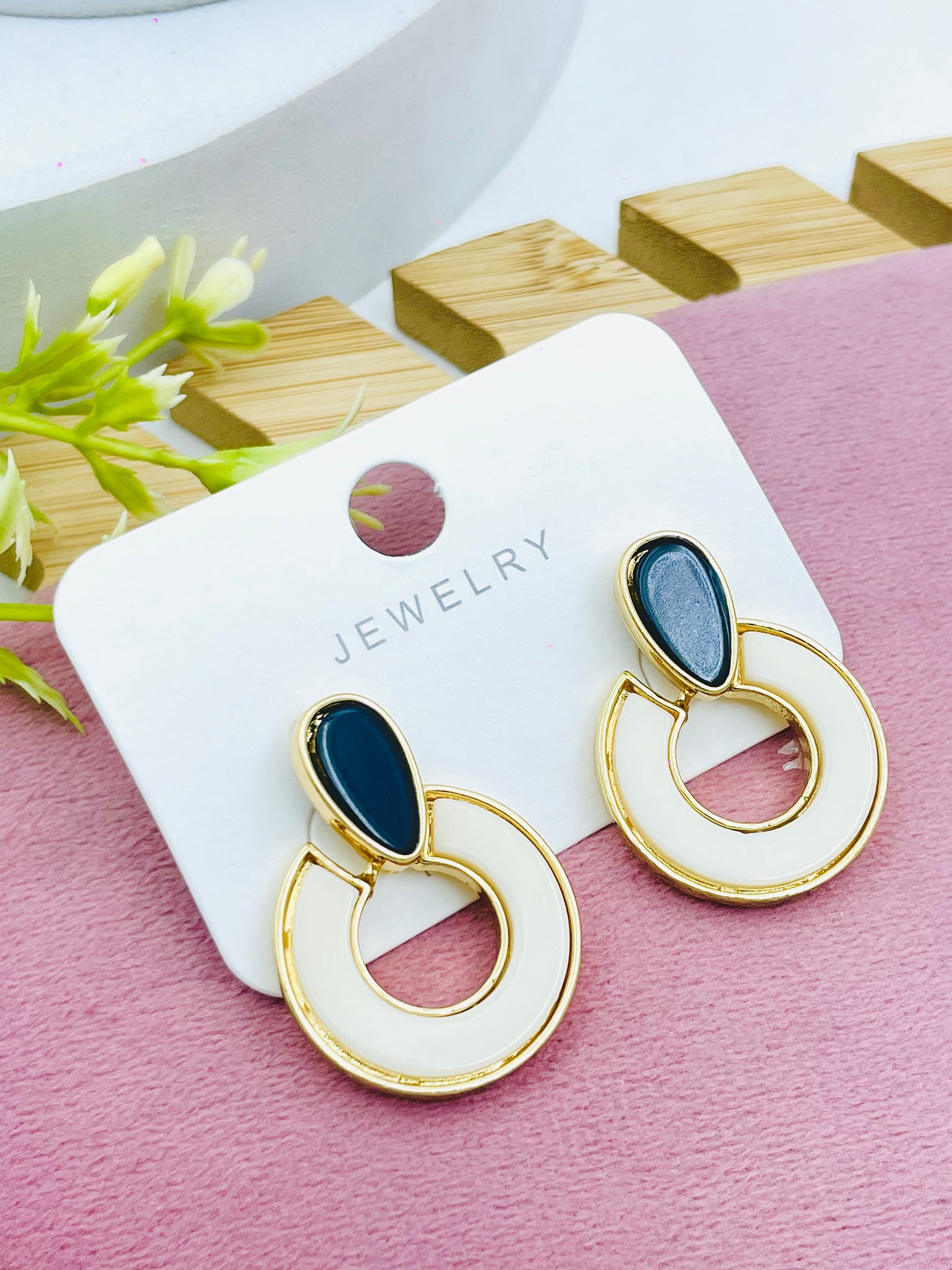 Stylish Gold and Enamel Hoop Earrings
