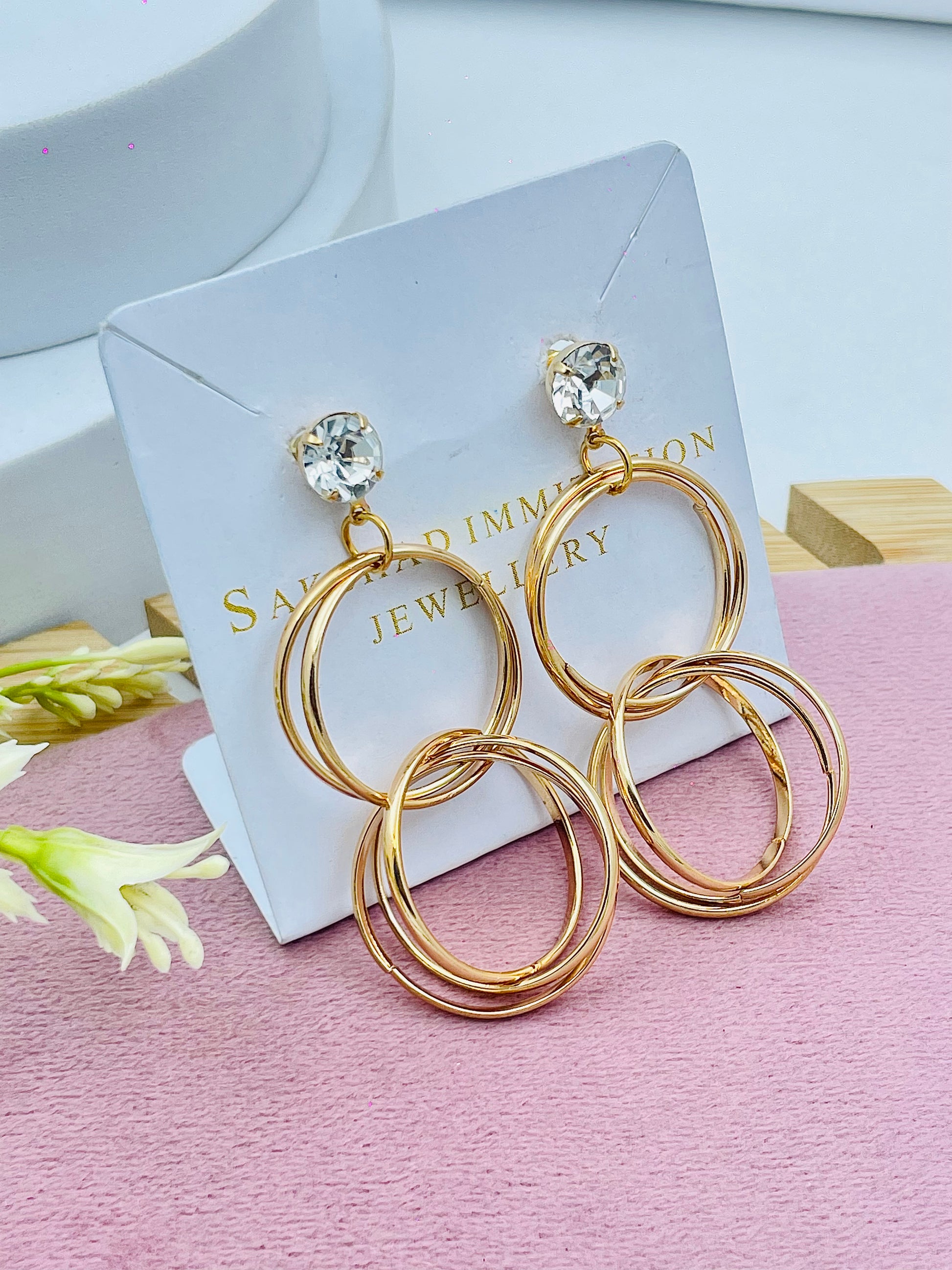 Elegant Gold Hoop Dangle Earrings with Rhinestone Stud