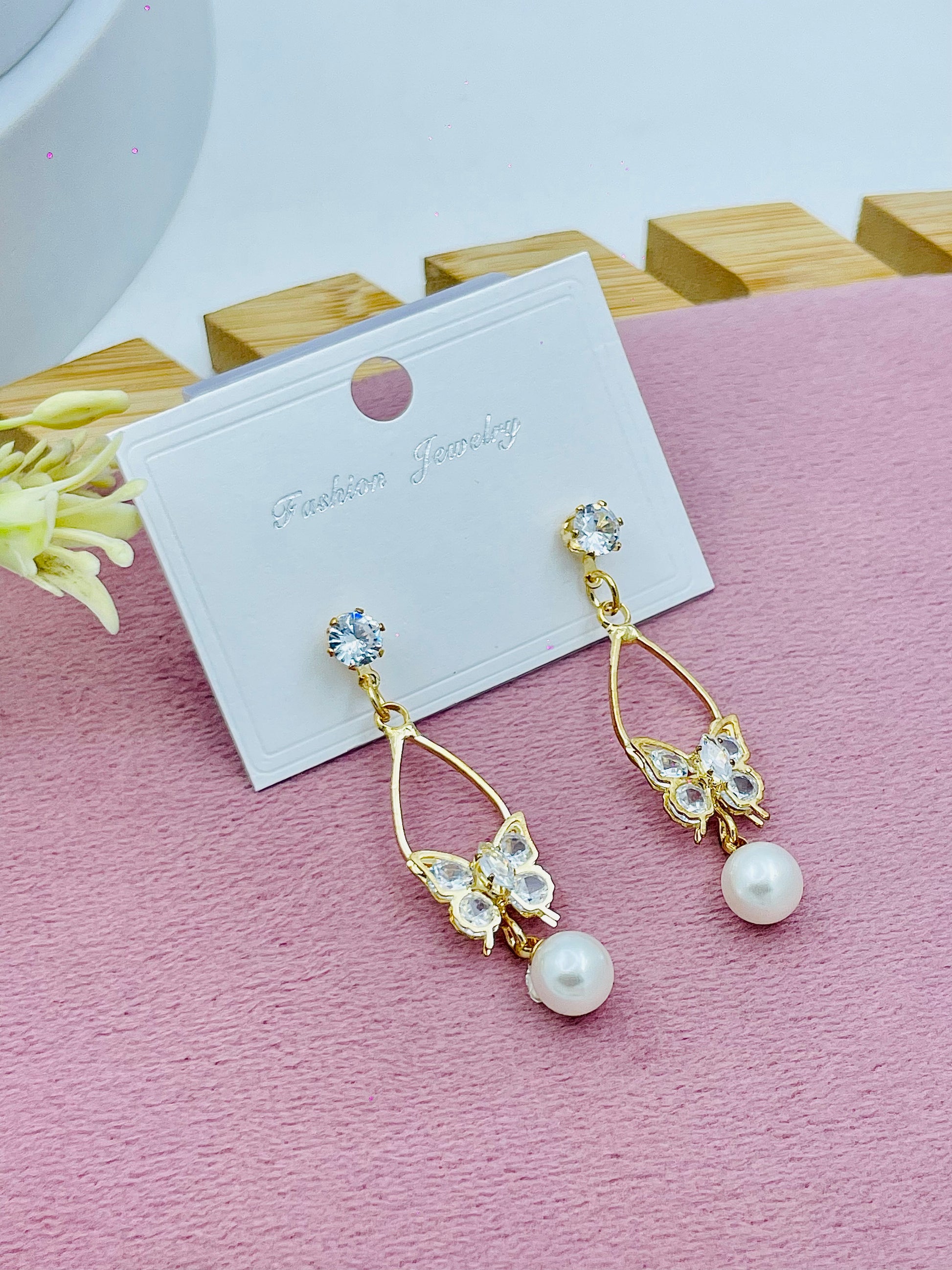 Elegant Butterfly Dangle Earrings with Pearl