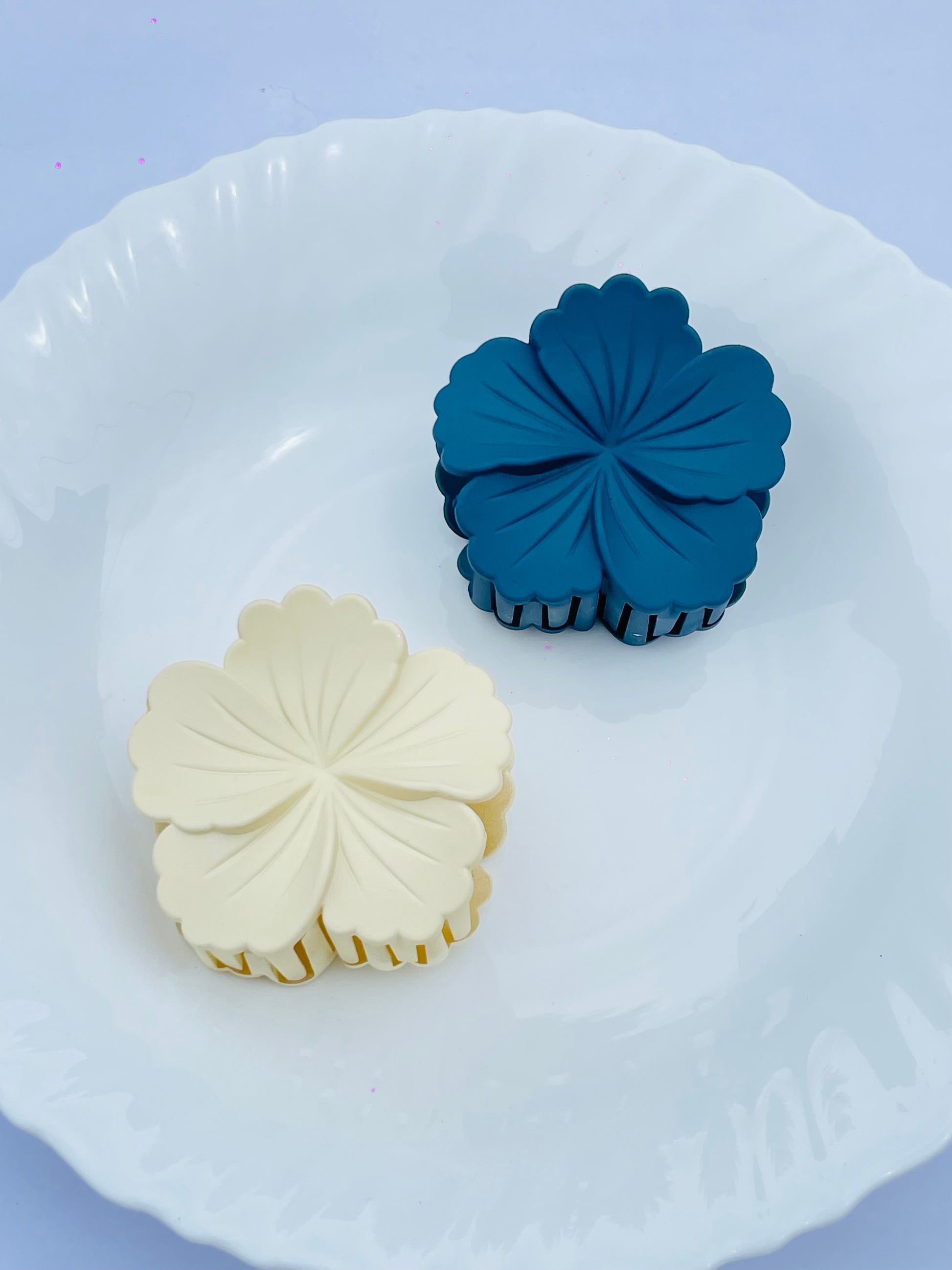 Flower Shaped Mooncake Mold  Create Beautiful Mooncakes Set of 2 colors