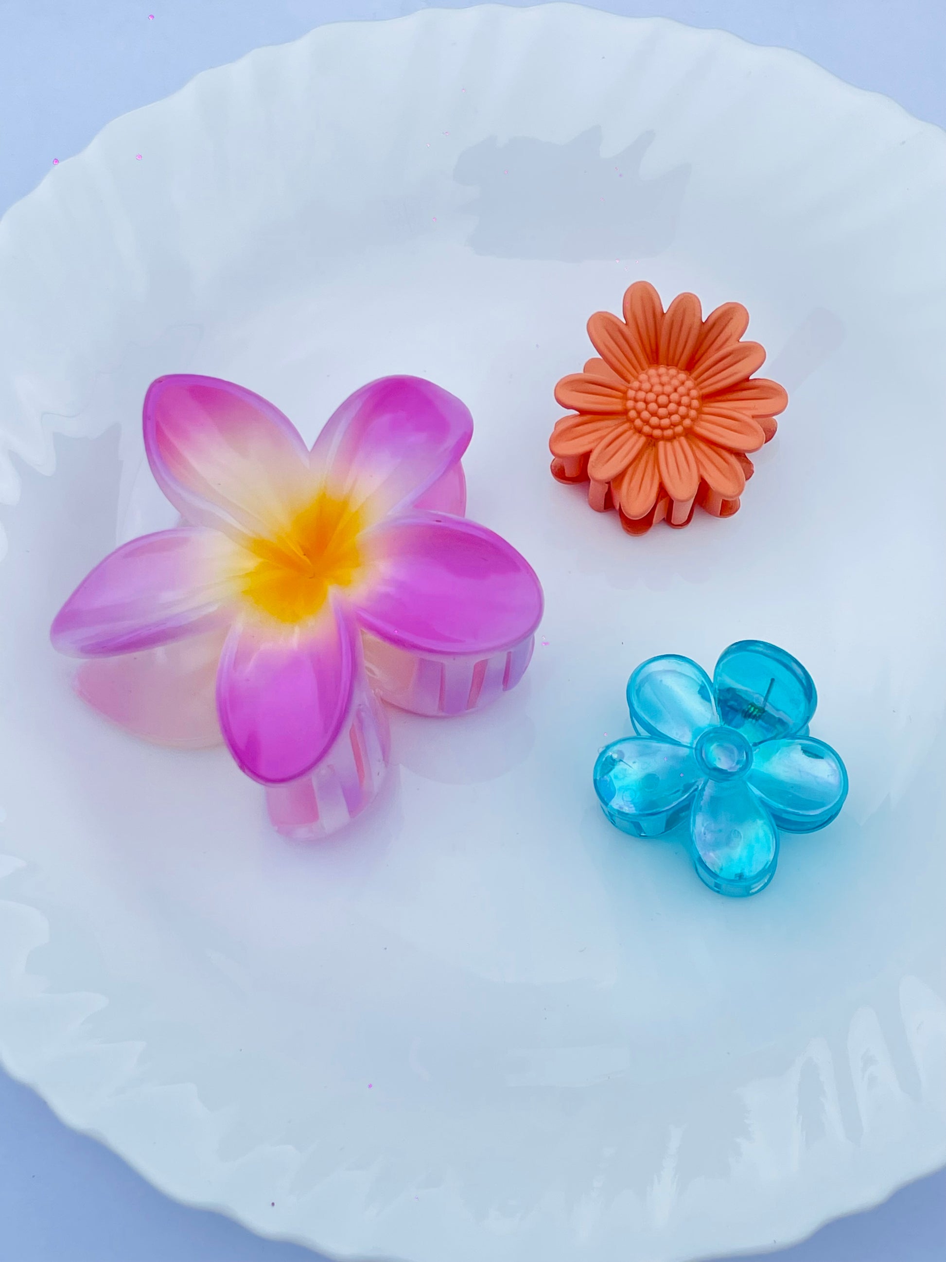 Colorful Flower Shaped Clutcher Set of 3 colors