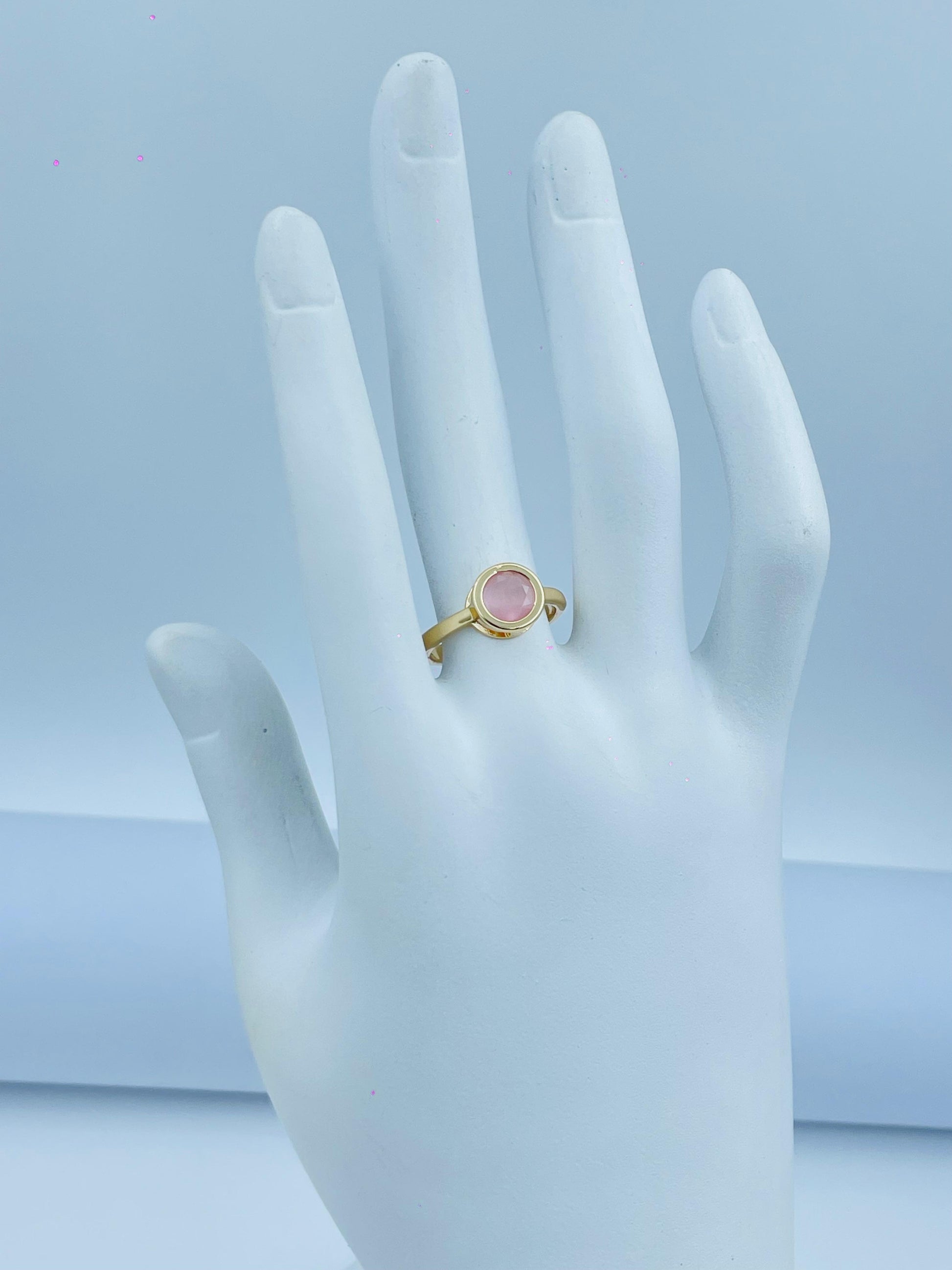 Elegant Gold-Plated Ring with Pink Gemstone