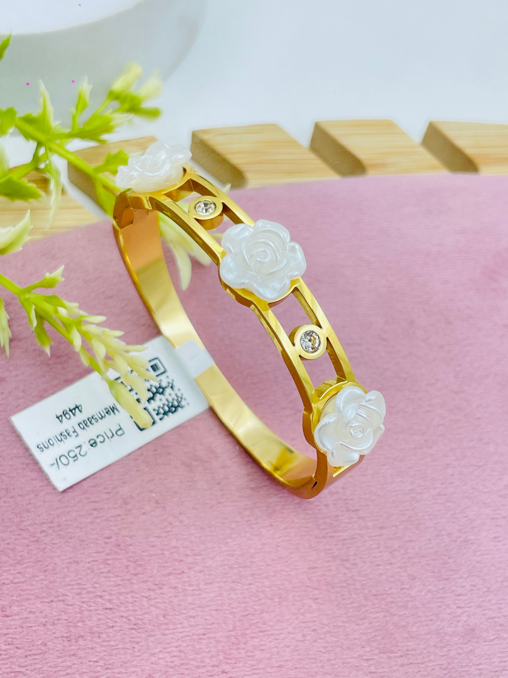 GoldPlated Bracelet with Elegant White Rose Designs
