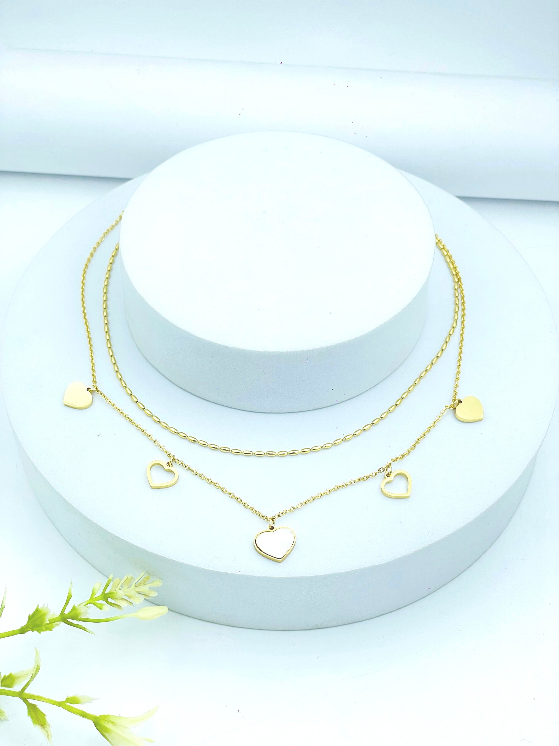 Gold Heart Charm Necklace Set  Elegant Jewelry