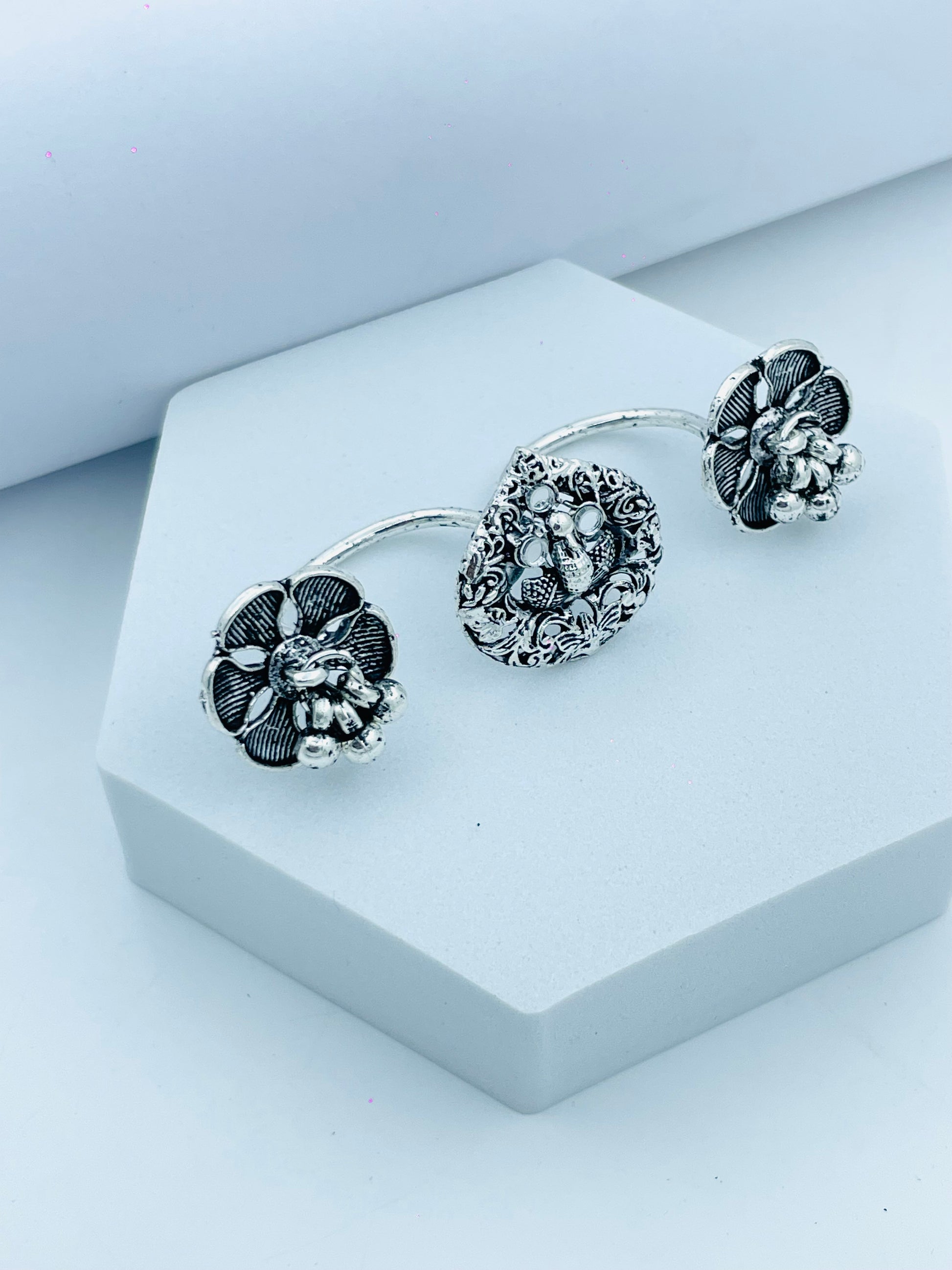 Elegant Silver Filigree Flower Adjustable Ring