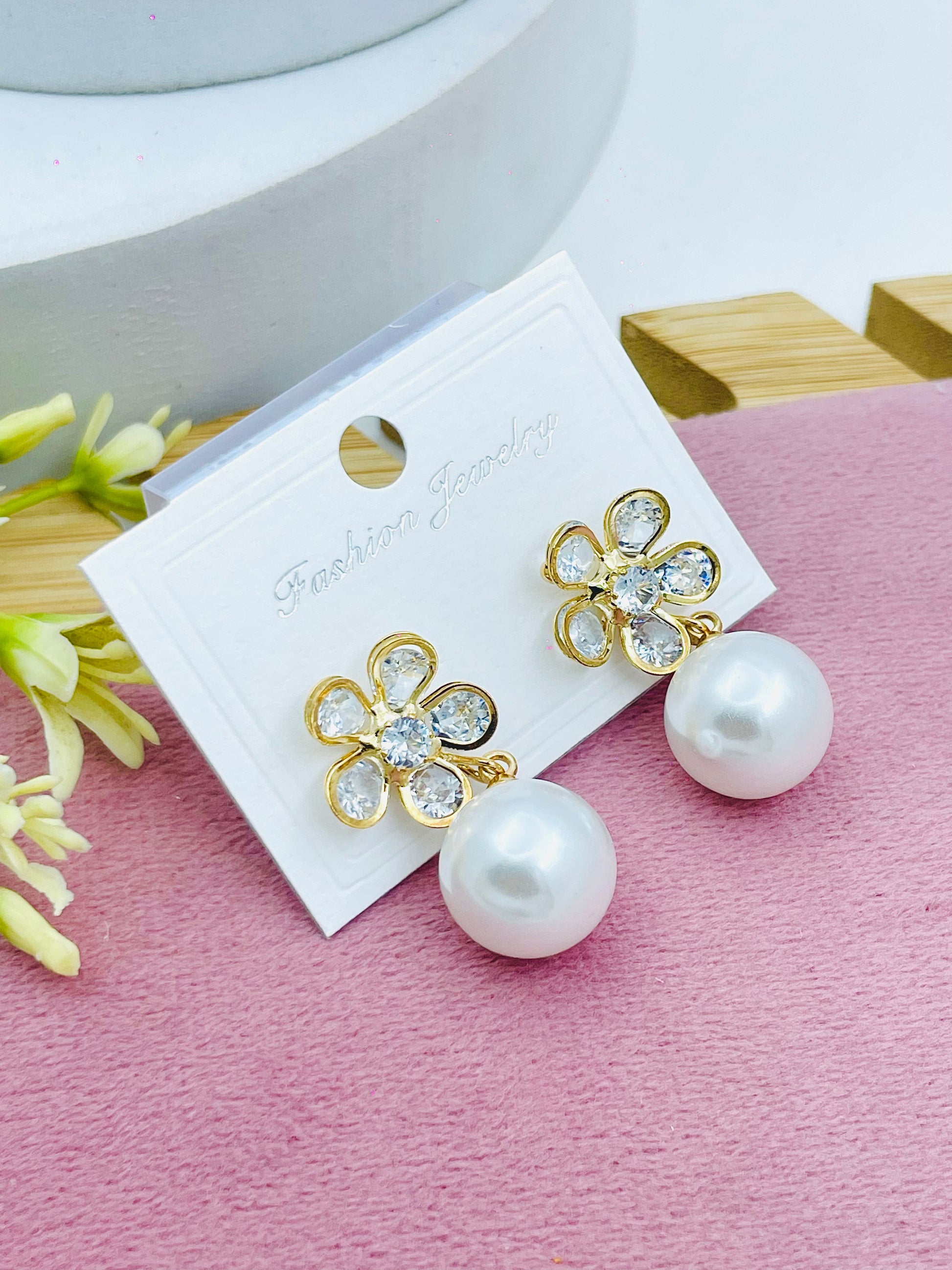 Elegant Pearl Flower Drop Earrings