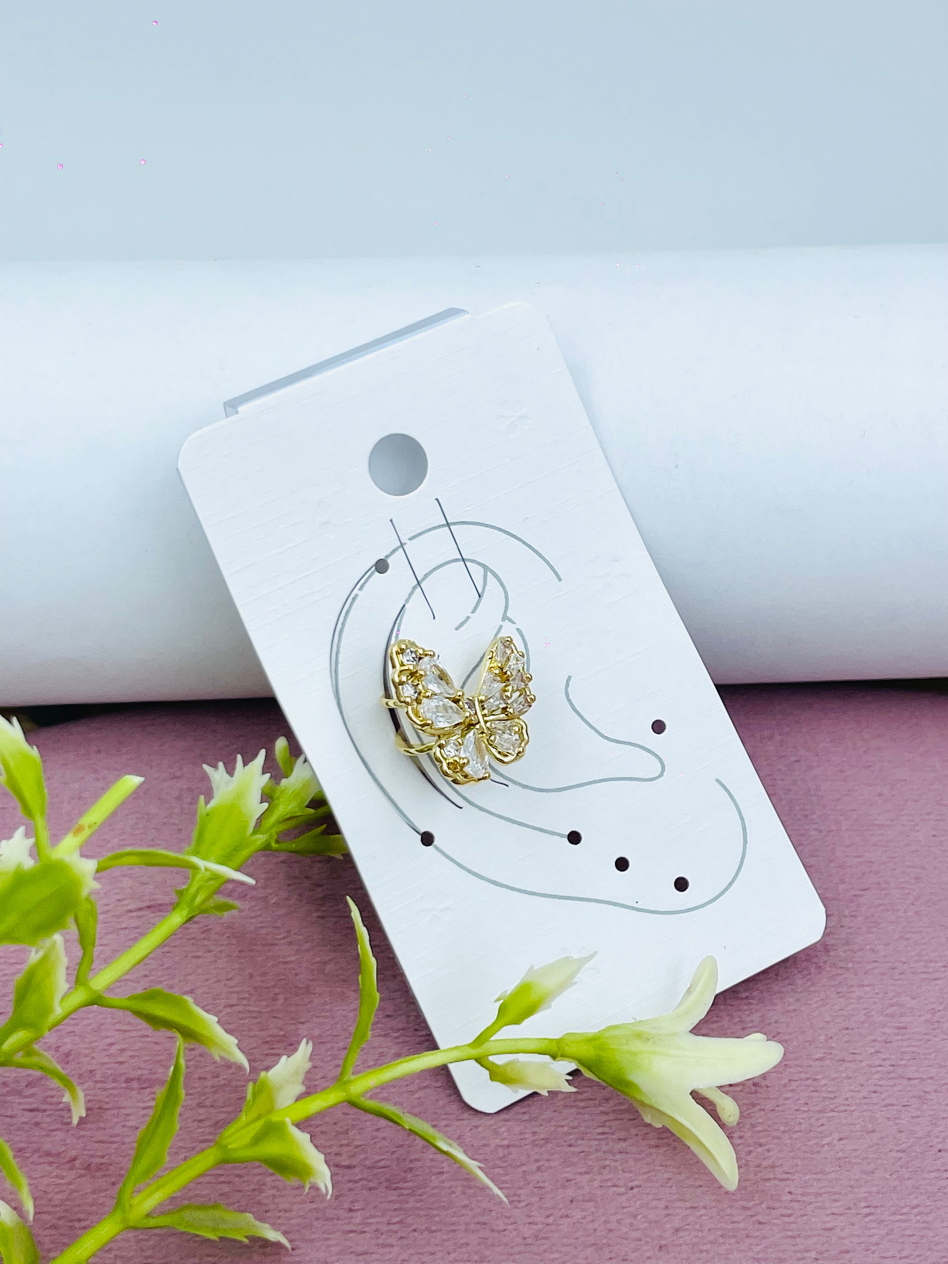 Elegant Gold Butterfly Brooch  Perfect Accessory Pack of 1