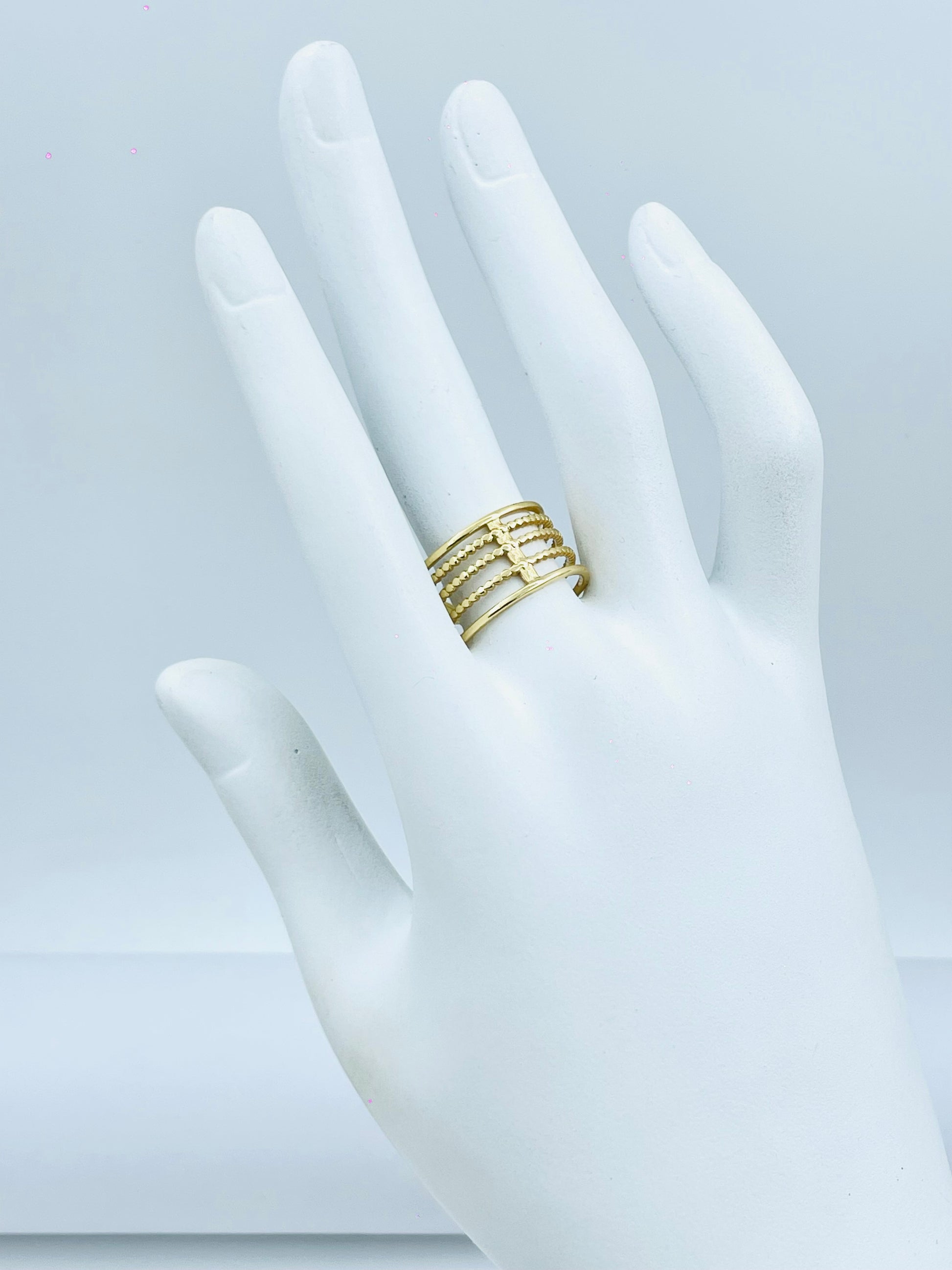Elegant Gold Stacked Ring Set