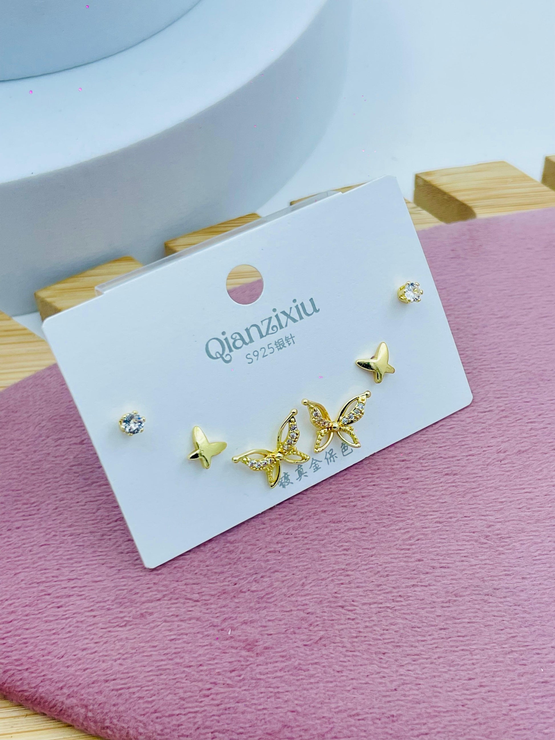 Elegant Gold Butterfly Earrings Set