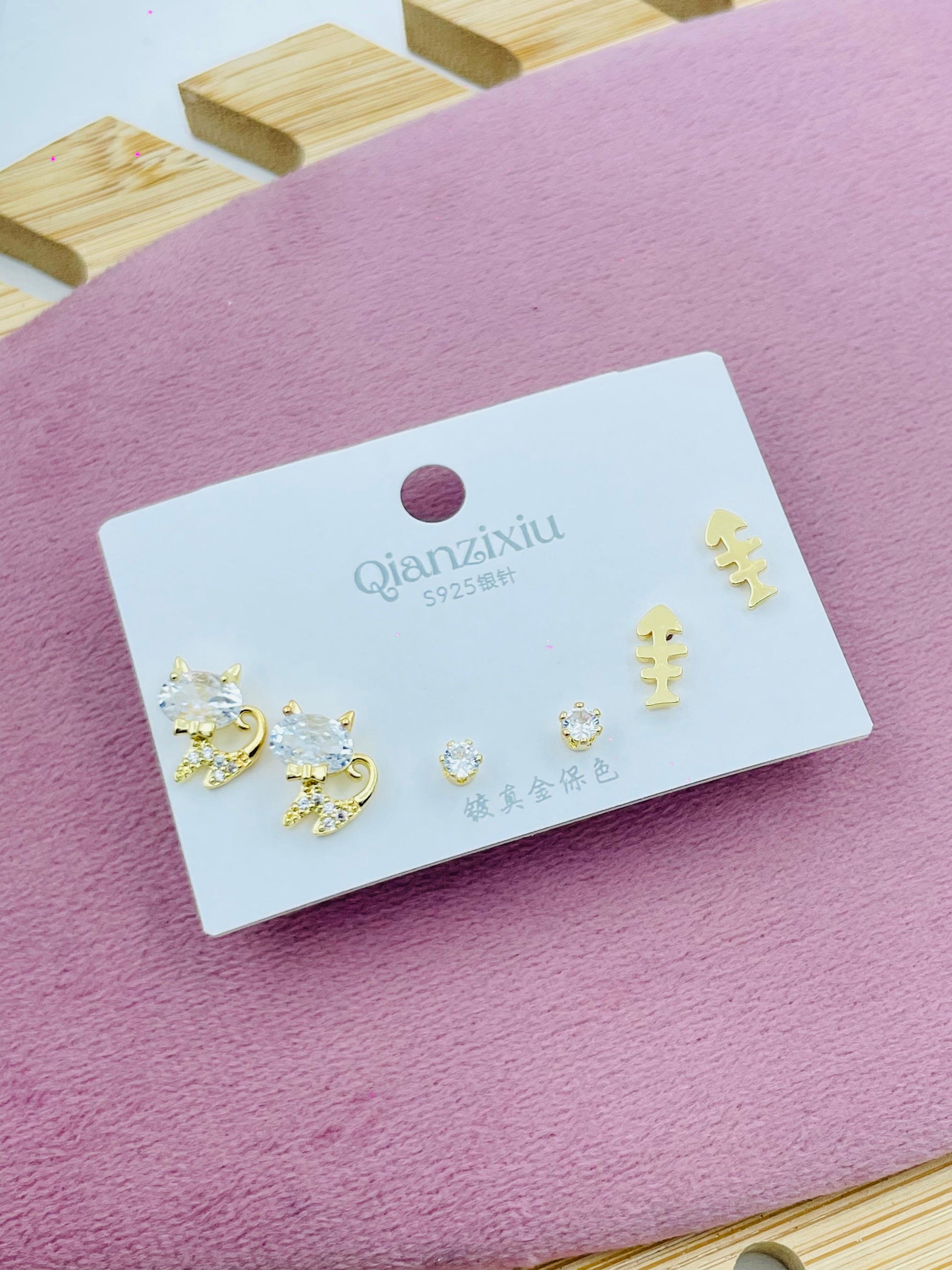Elegant  Gold and Crystal Earring Set