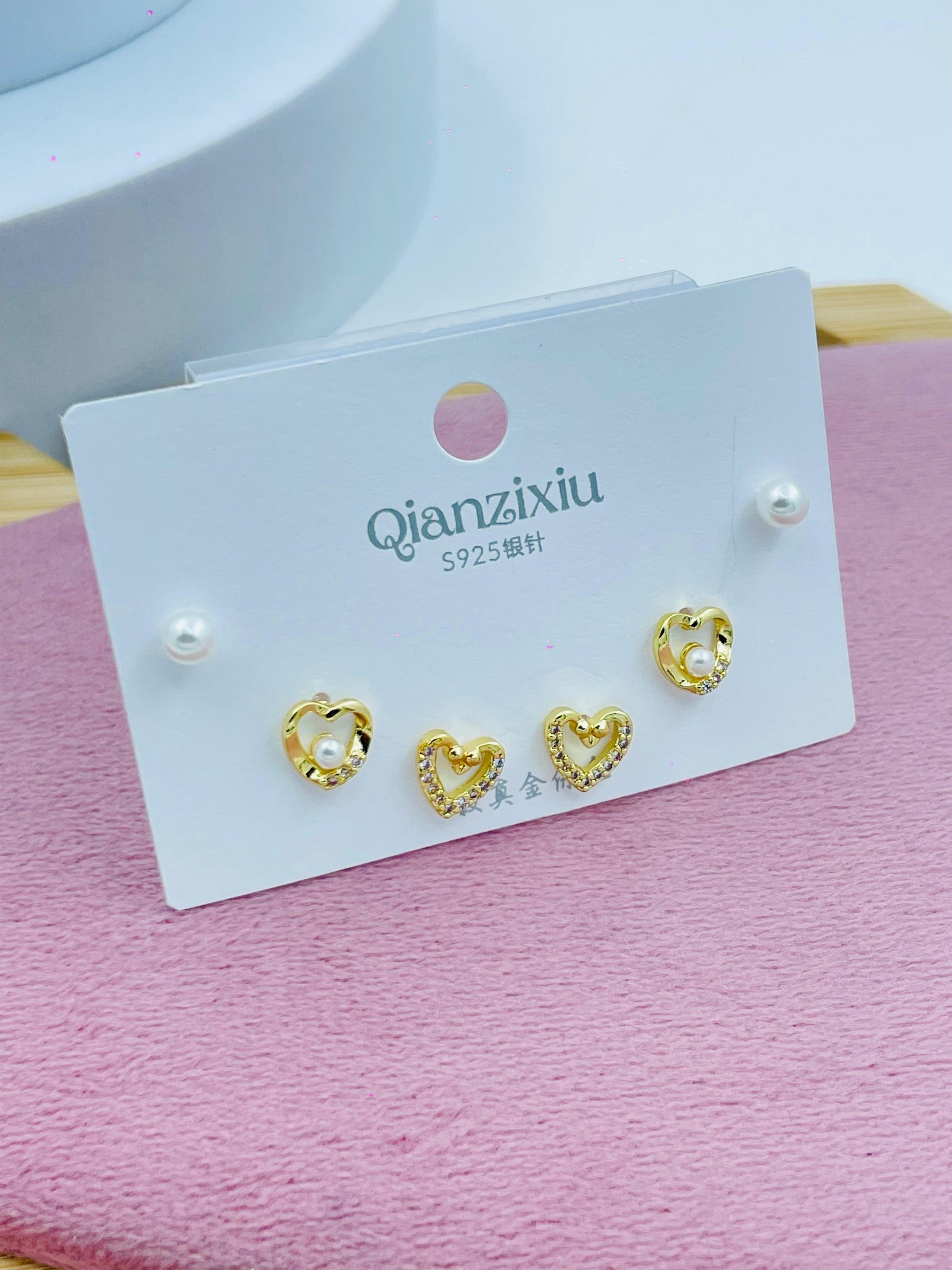 Gold Heart Stud Earrings Set  Elegant Jewelry