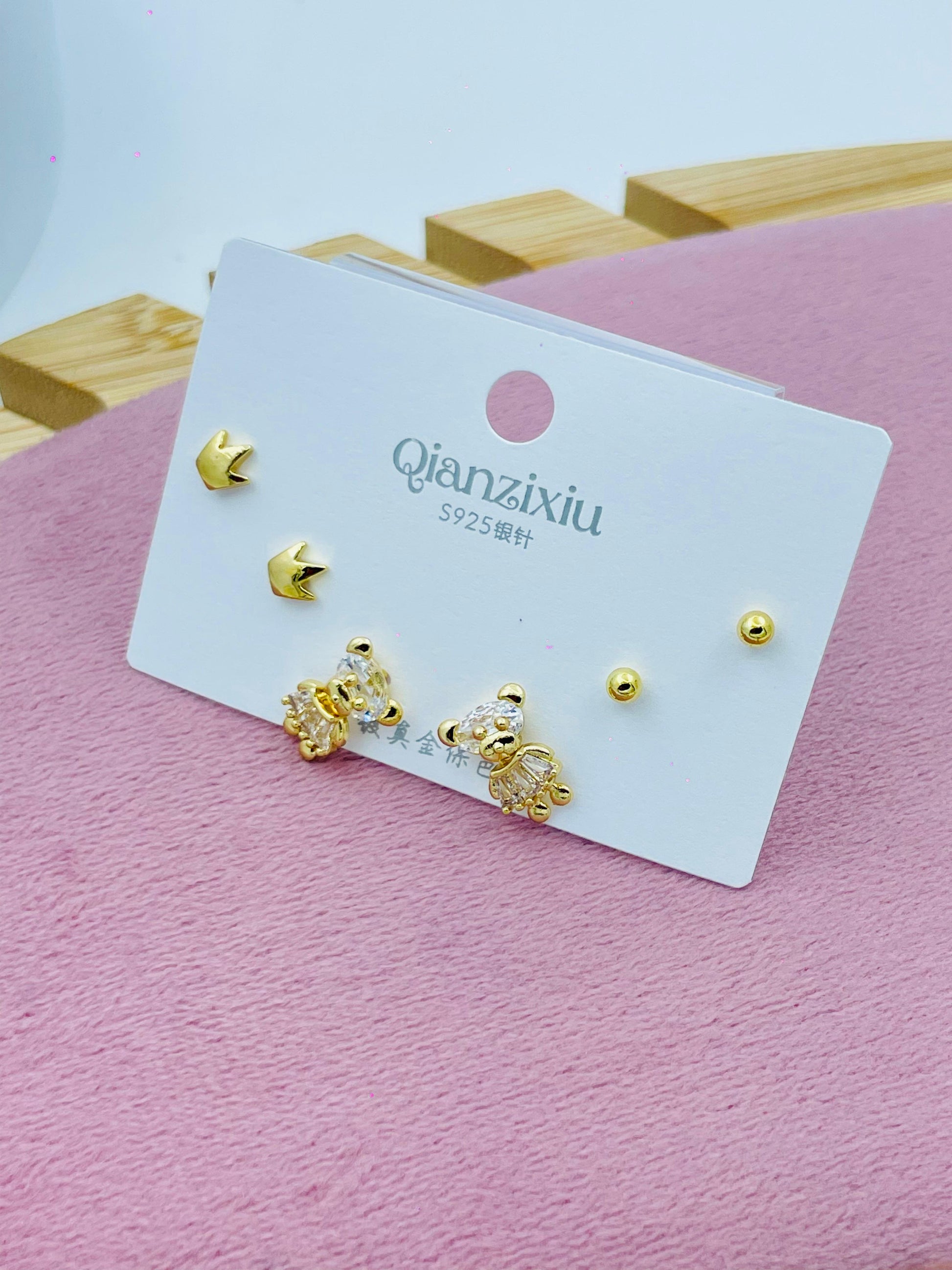 Gold Stud Earring Set  Elegant and Stylish