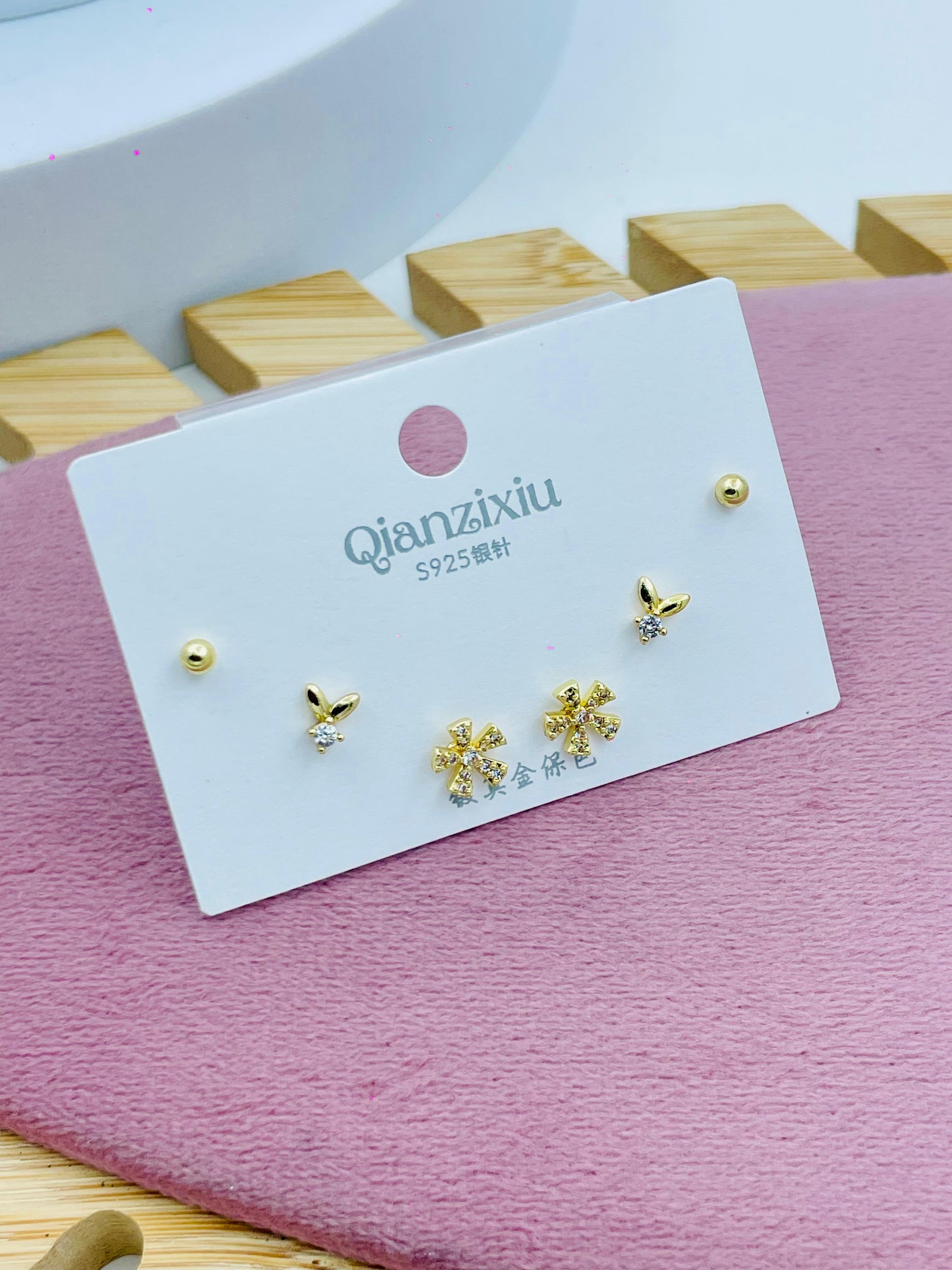 Gold and Crystal Flower Earrings Set  Elegant Jewelry