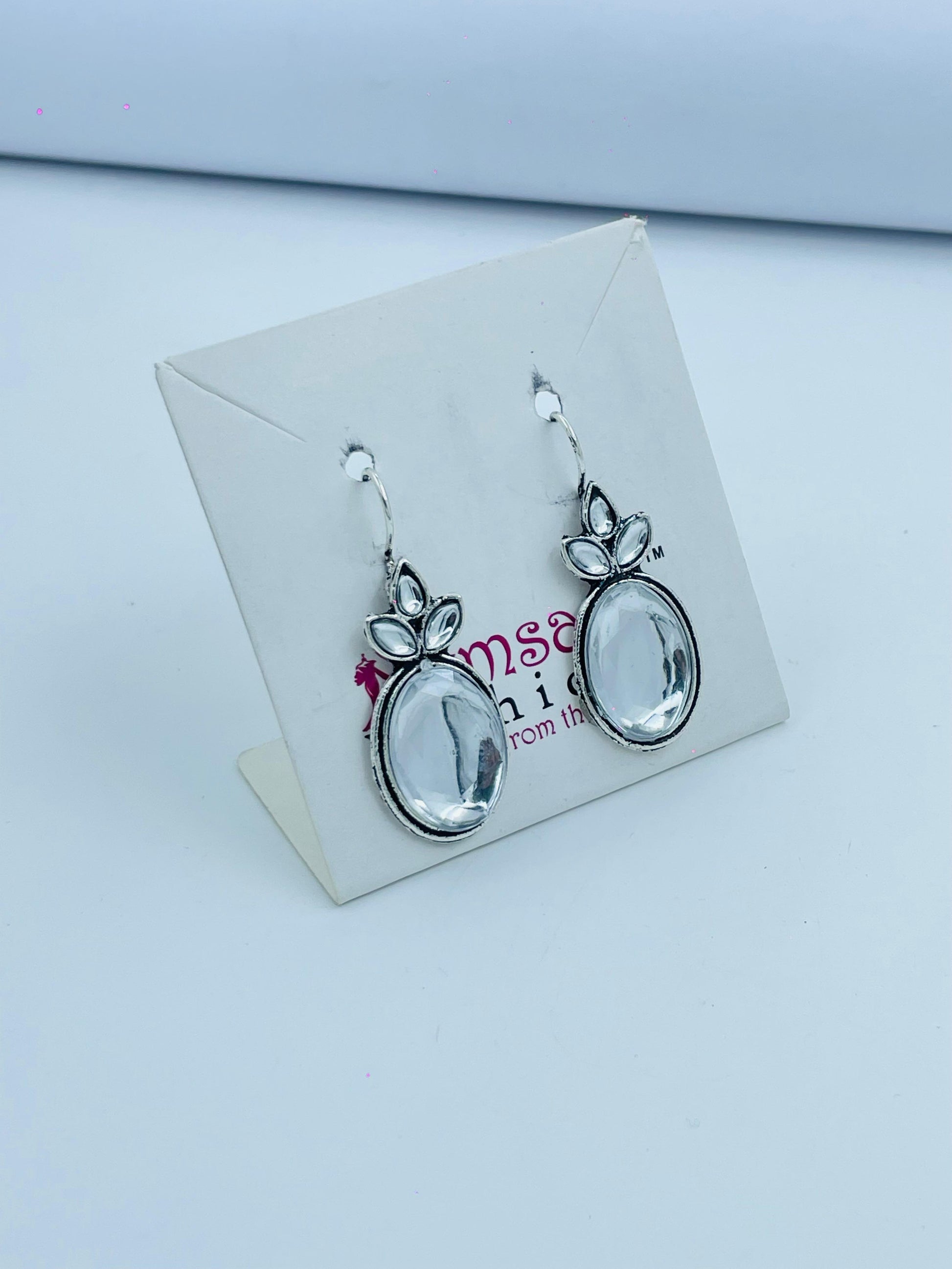 Chic Clear Crystal Dangle Earrings – Silver Floral Design