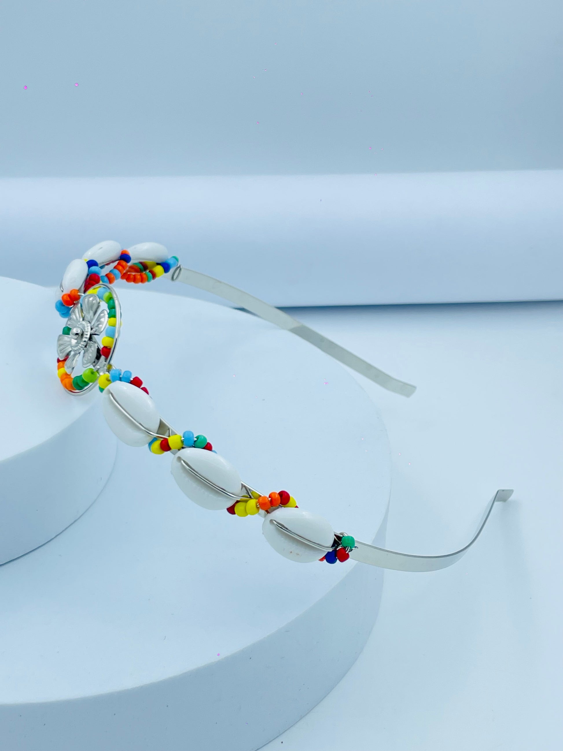 Vibrant Beaded Shell Headband for Stylish Accessorizing