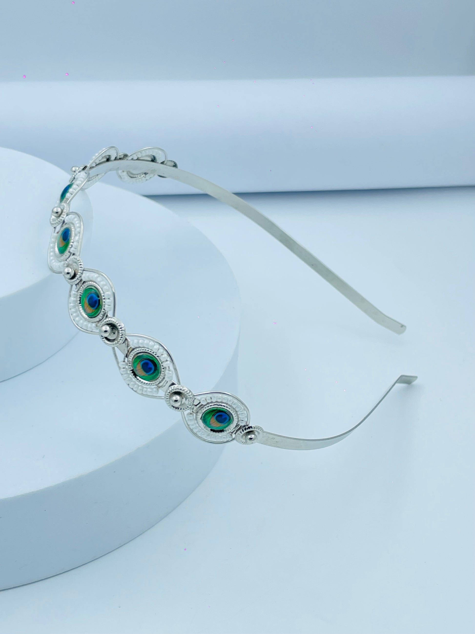 Elegant Peacock Feather Design Silver Headband