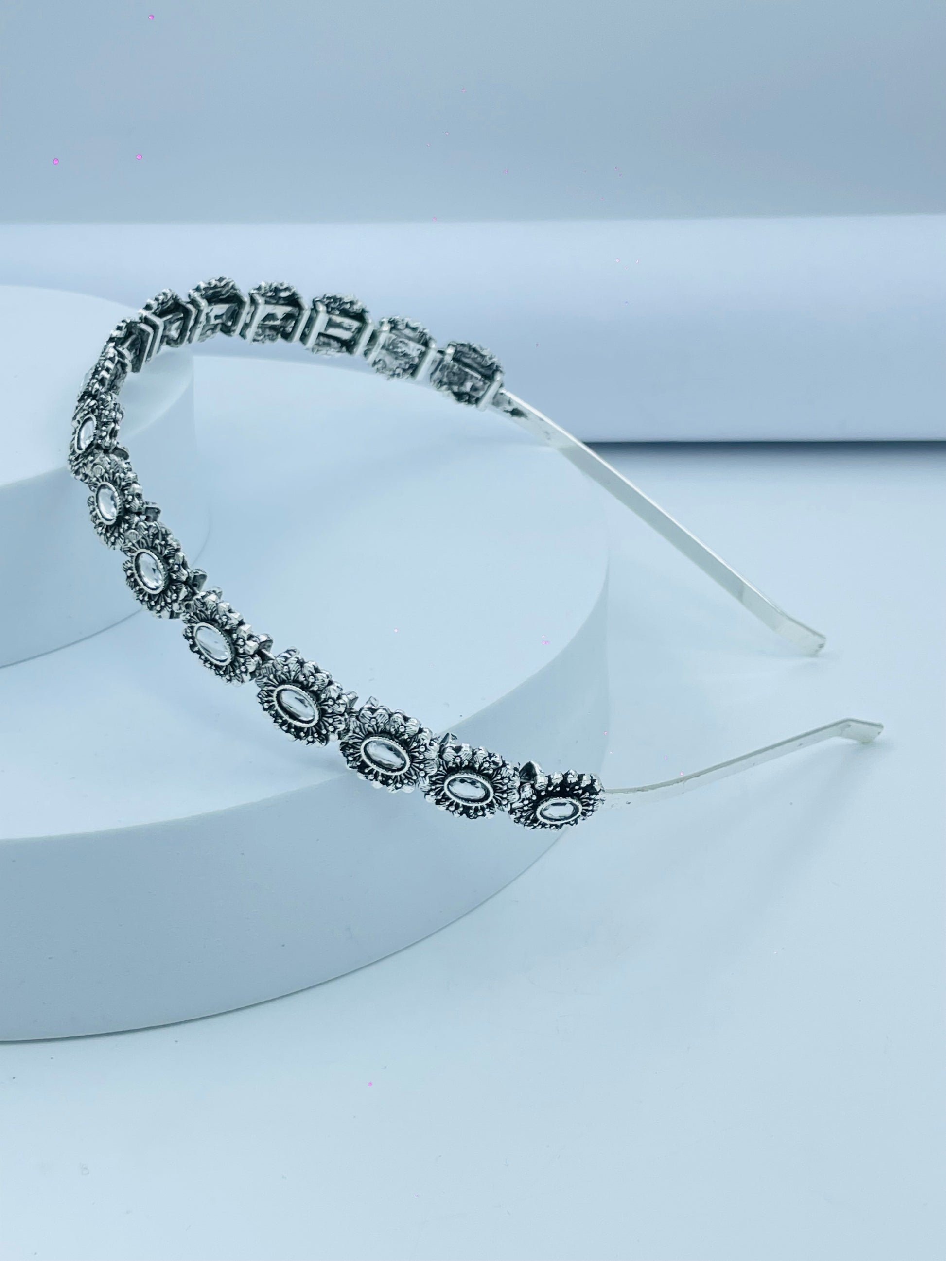 Elegant Vintage Silver Floral Headband