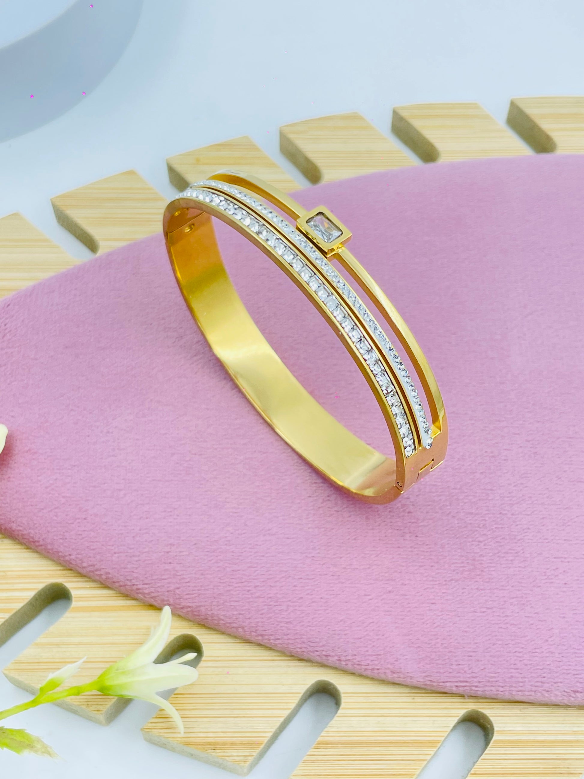 Elegant Gold and Diamond Bangle for Special Occasions