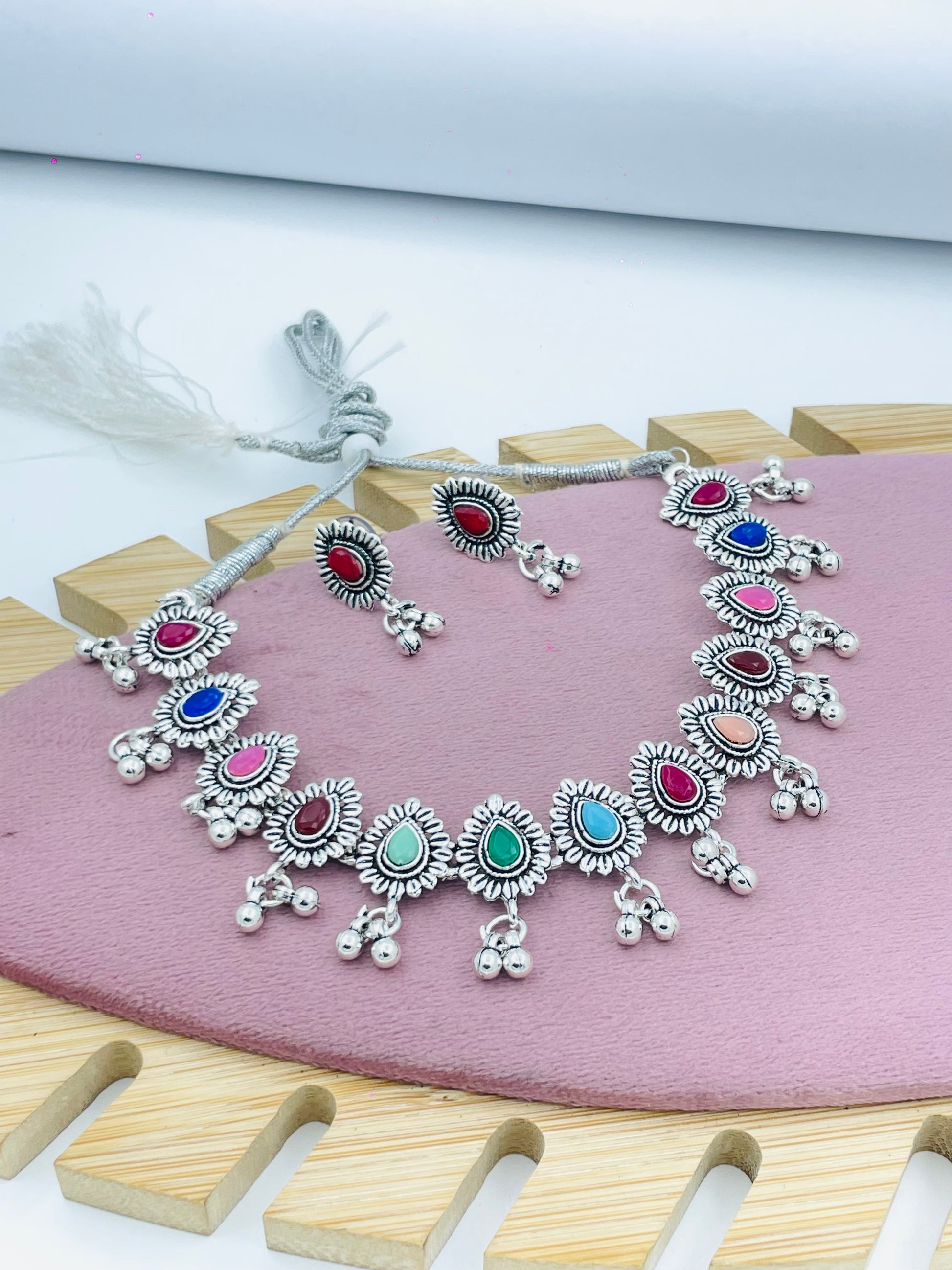 Elegant Multicolor Gemstone Silver Necklace Set