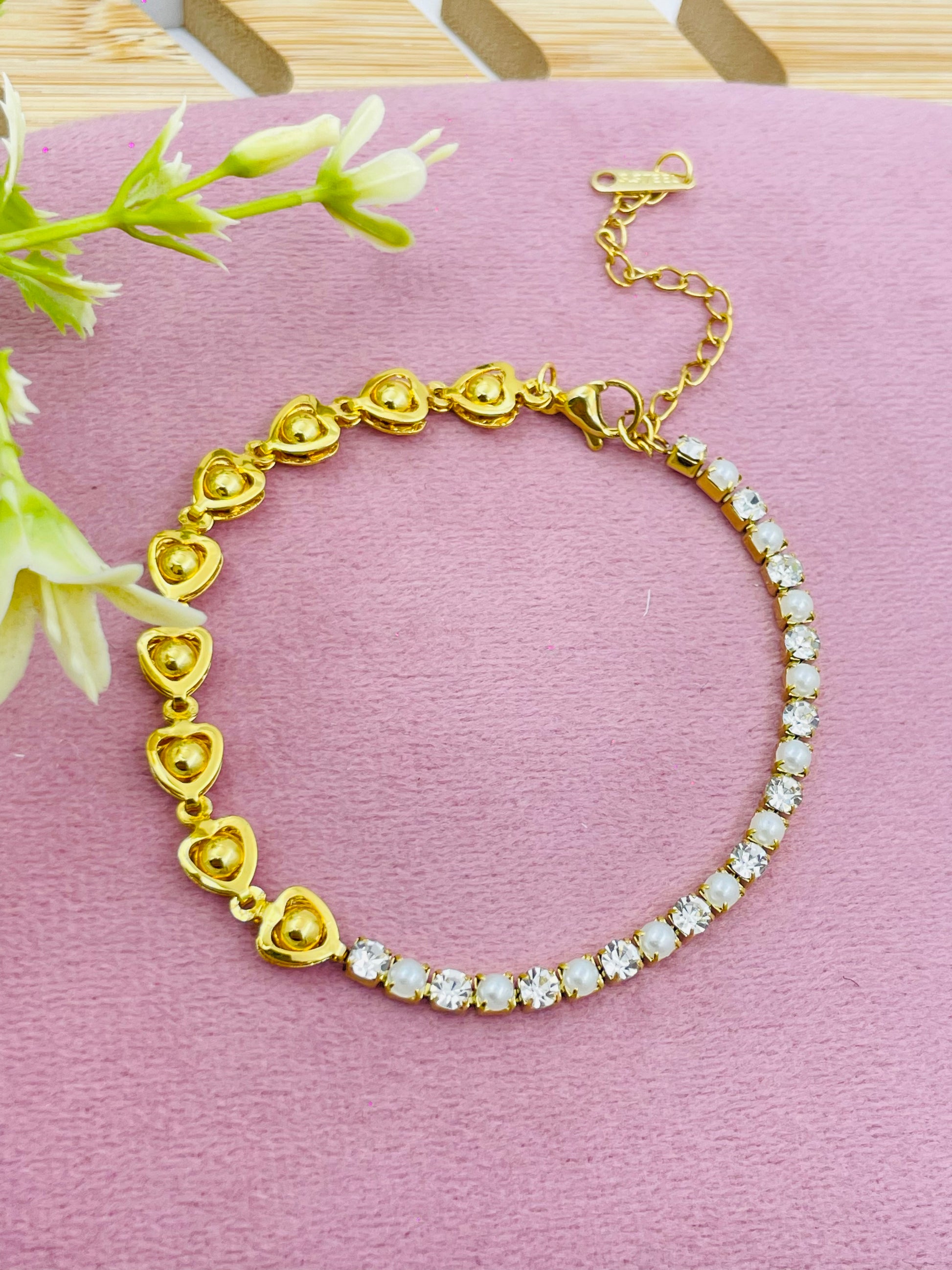 Elegant Gold Heart and Diamond Tennis Bracelet