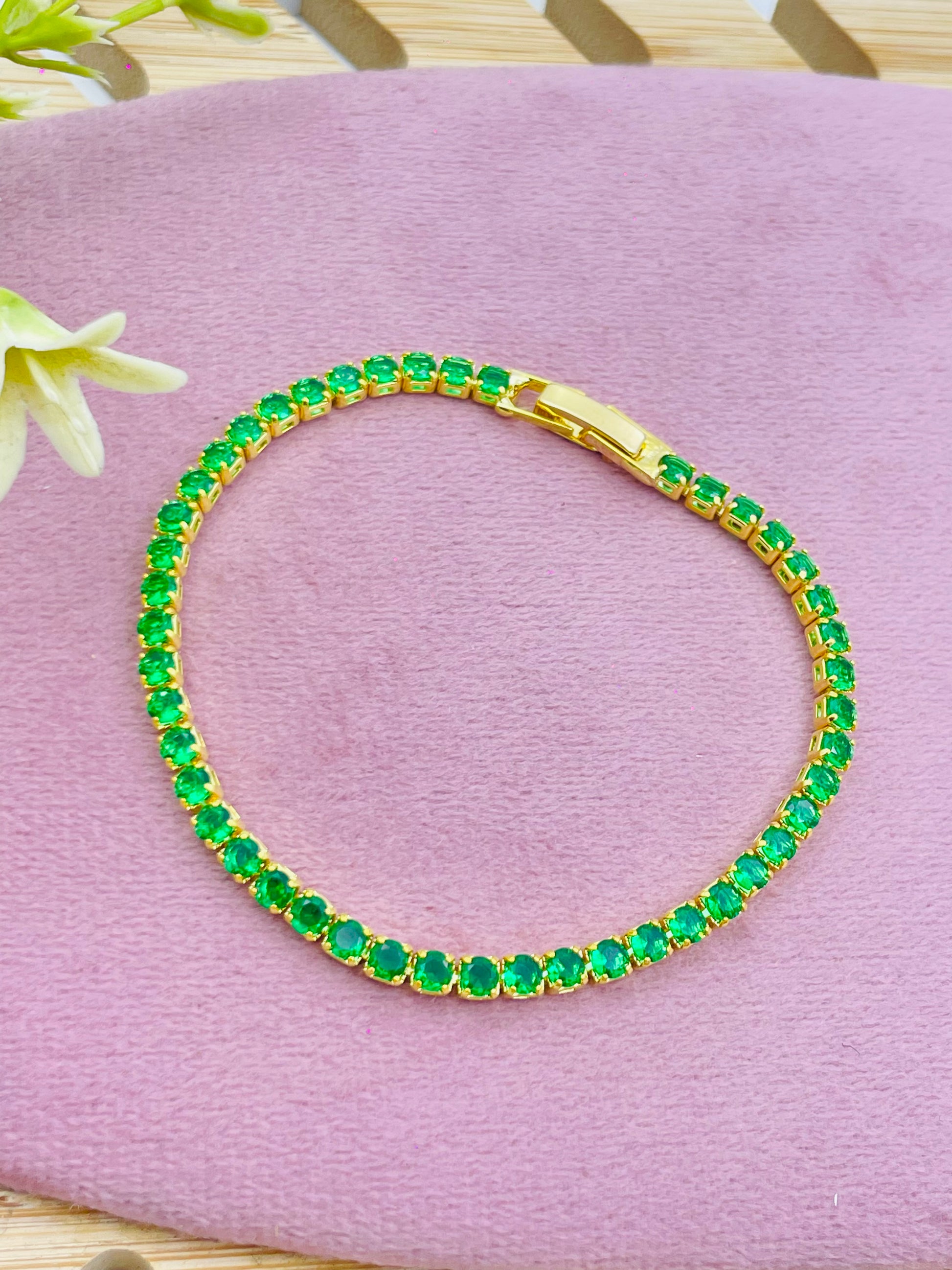 Elegant Green Gemstone Gold Bracelet